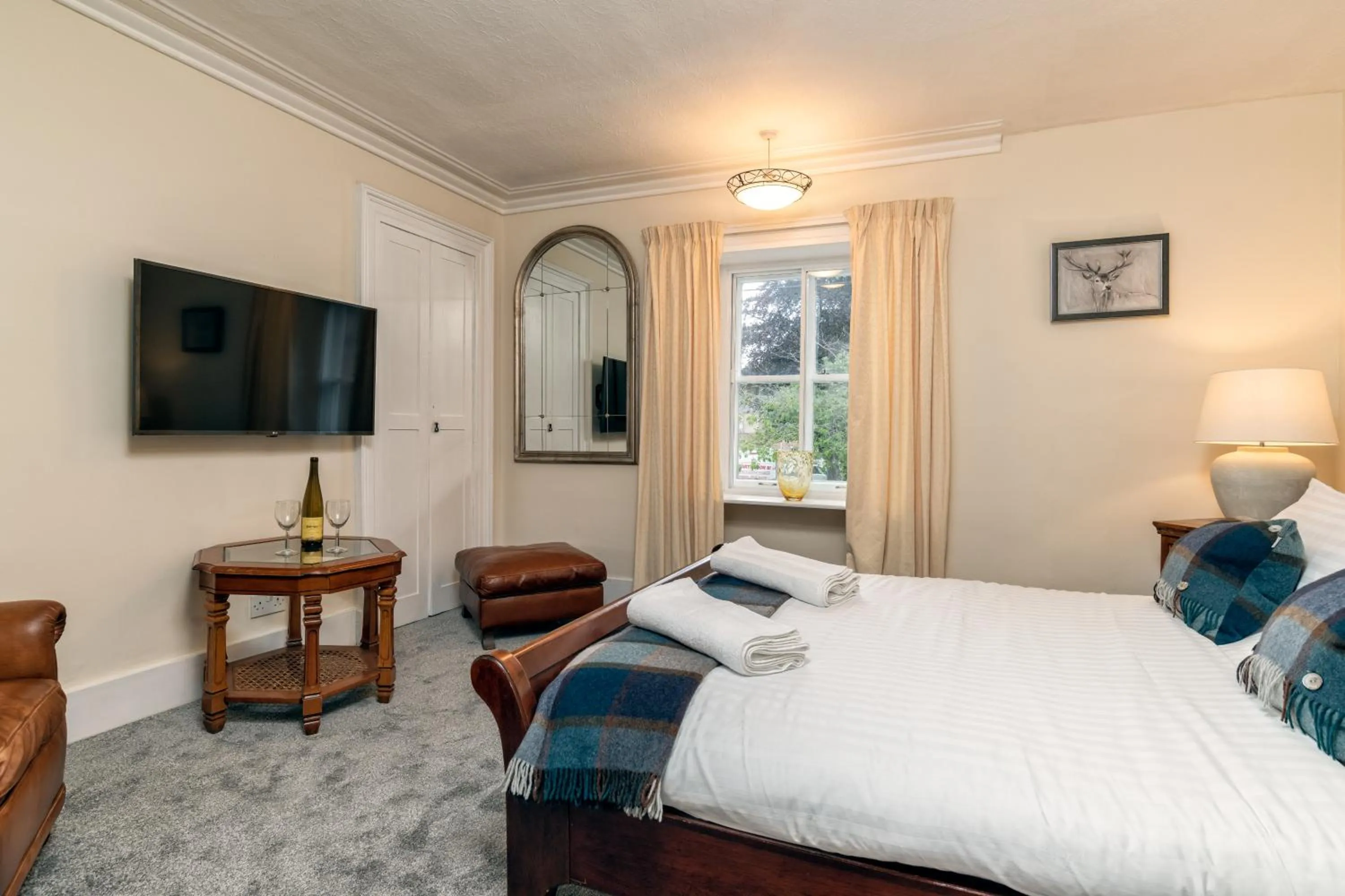 Photo of the whole room, Bed in The Green Inn Rooms