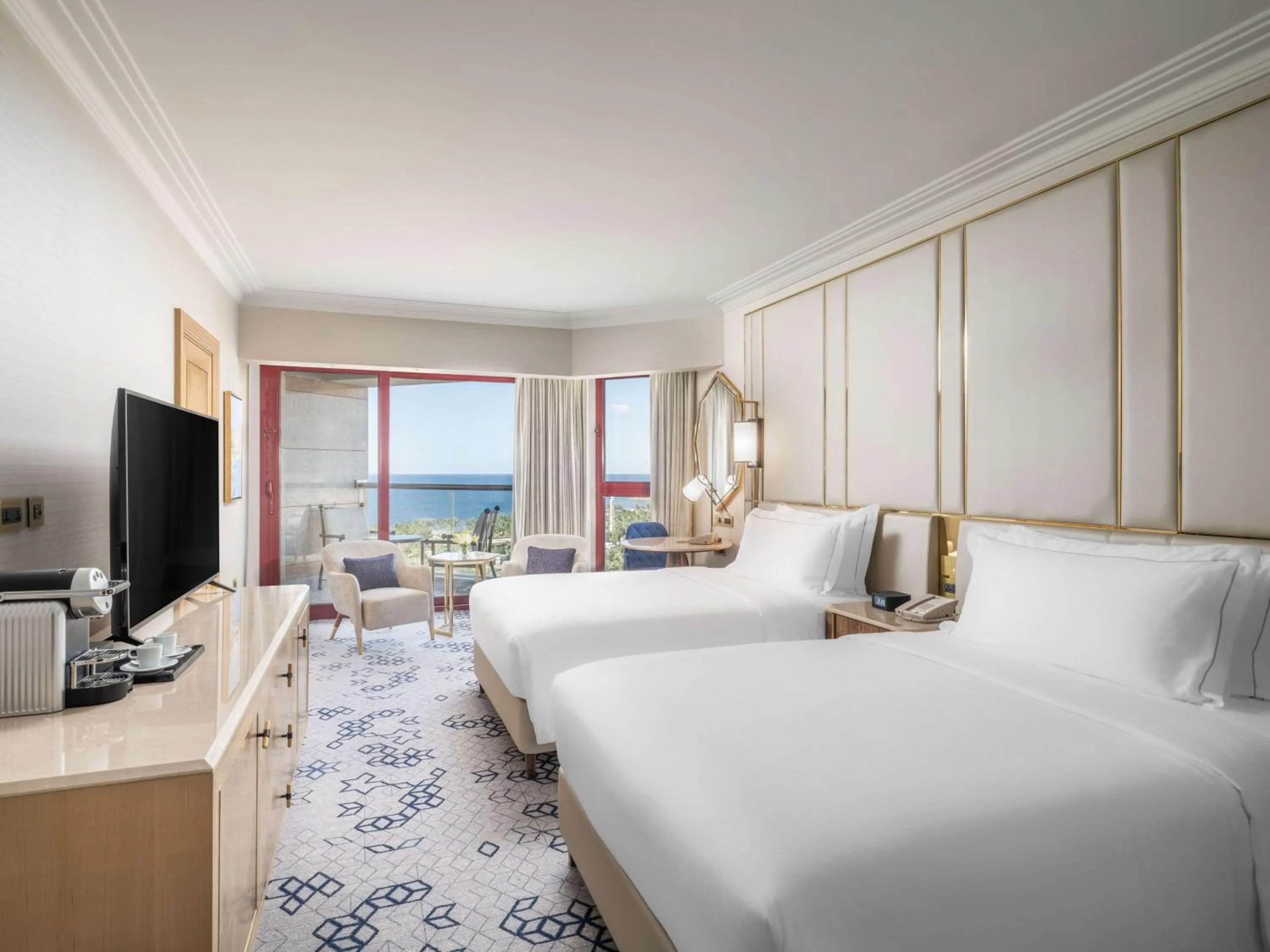 Bed in Jeddah Hilton