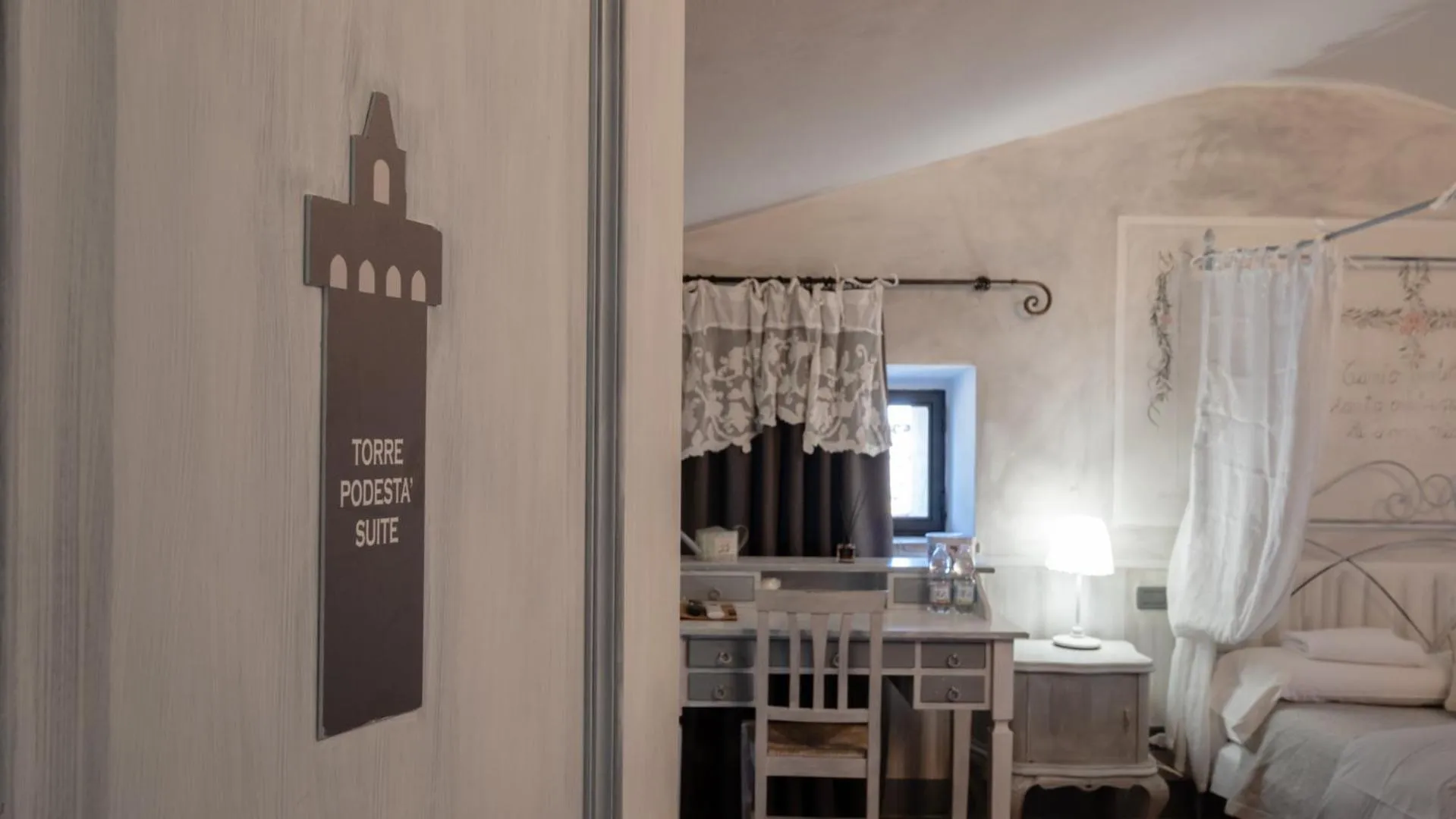 furniture, Bed in Il Castagnolo Country B&B