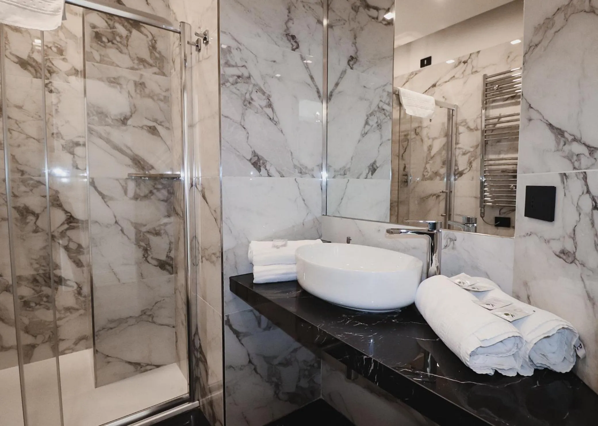 Bathroom in Aron Only Suites Bed and Breakfast