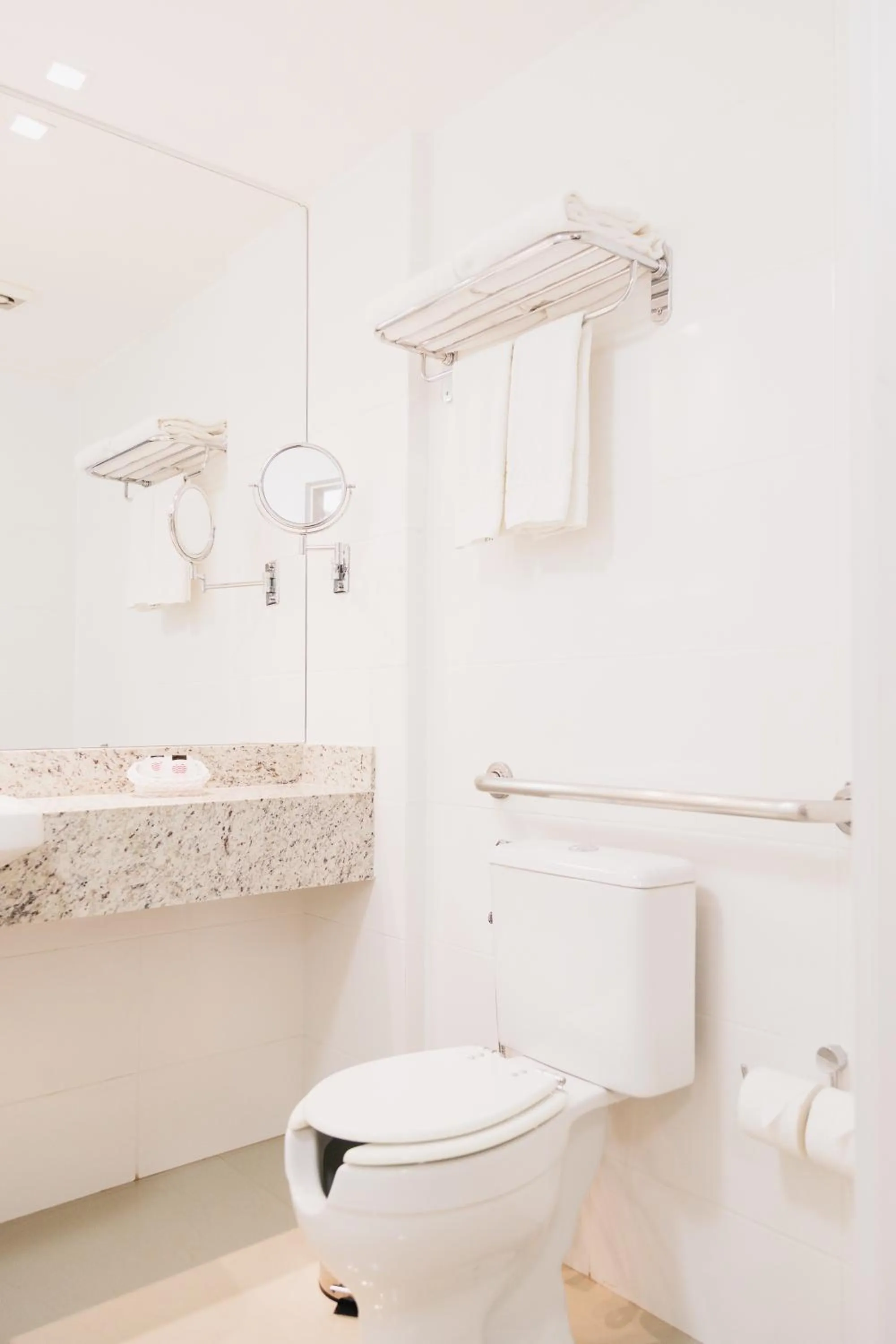 Bathroom in Lagoon Prime Hotel