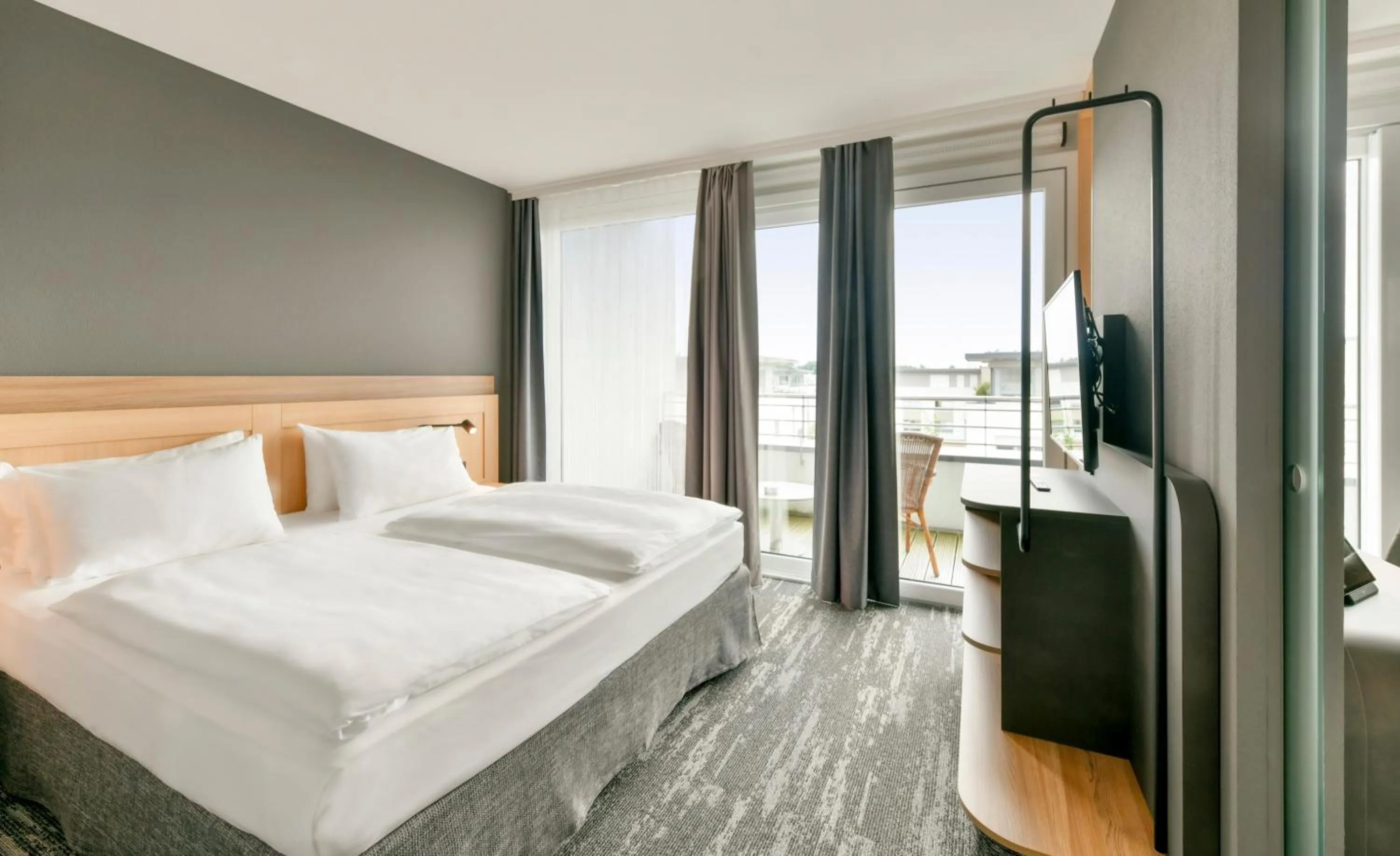 Bedroom, Bed in Best Western Plus Hotel Papenburg