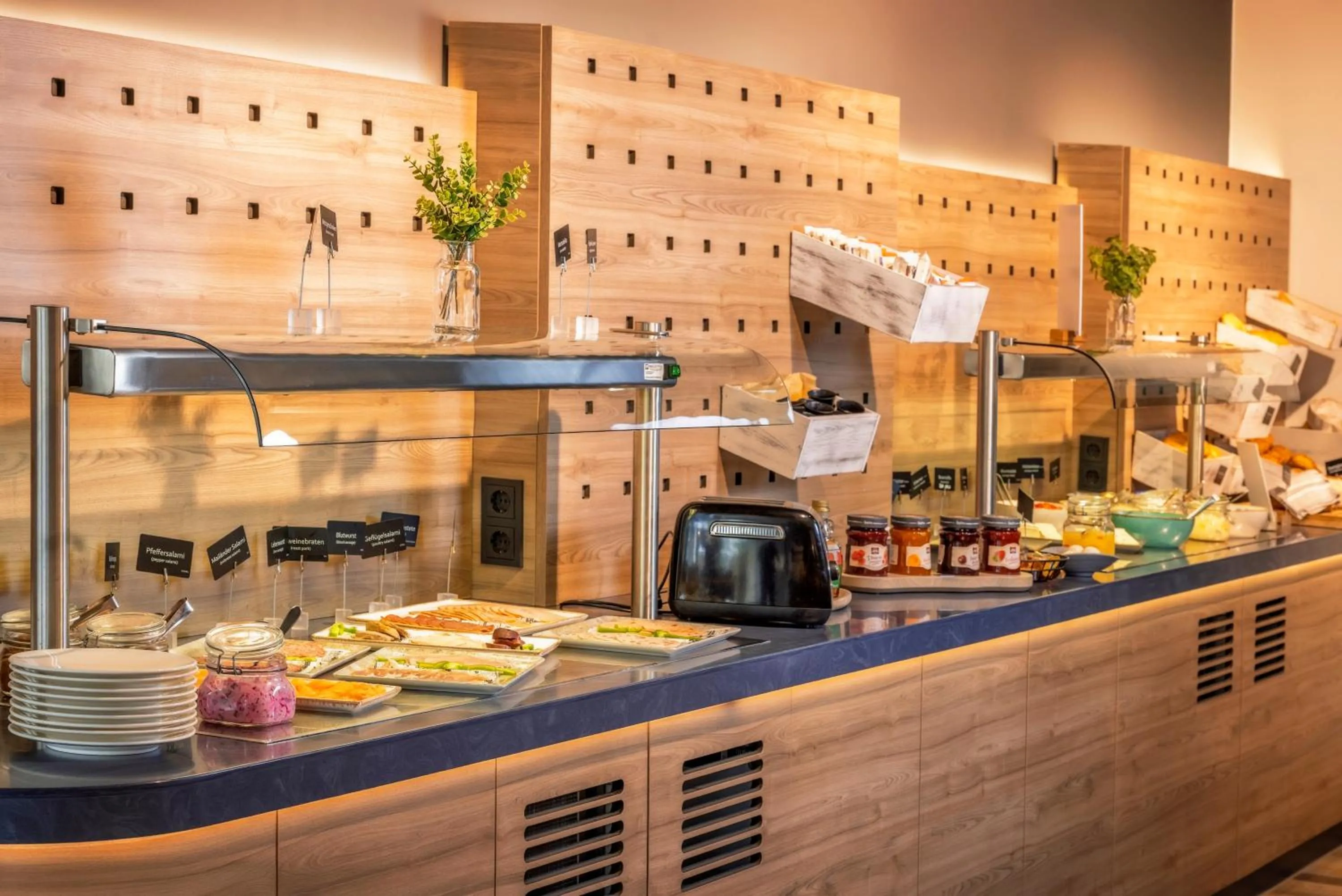 Buffet breakfast in Best Western Plus Hotel Papenburg