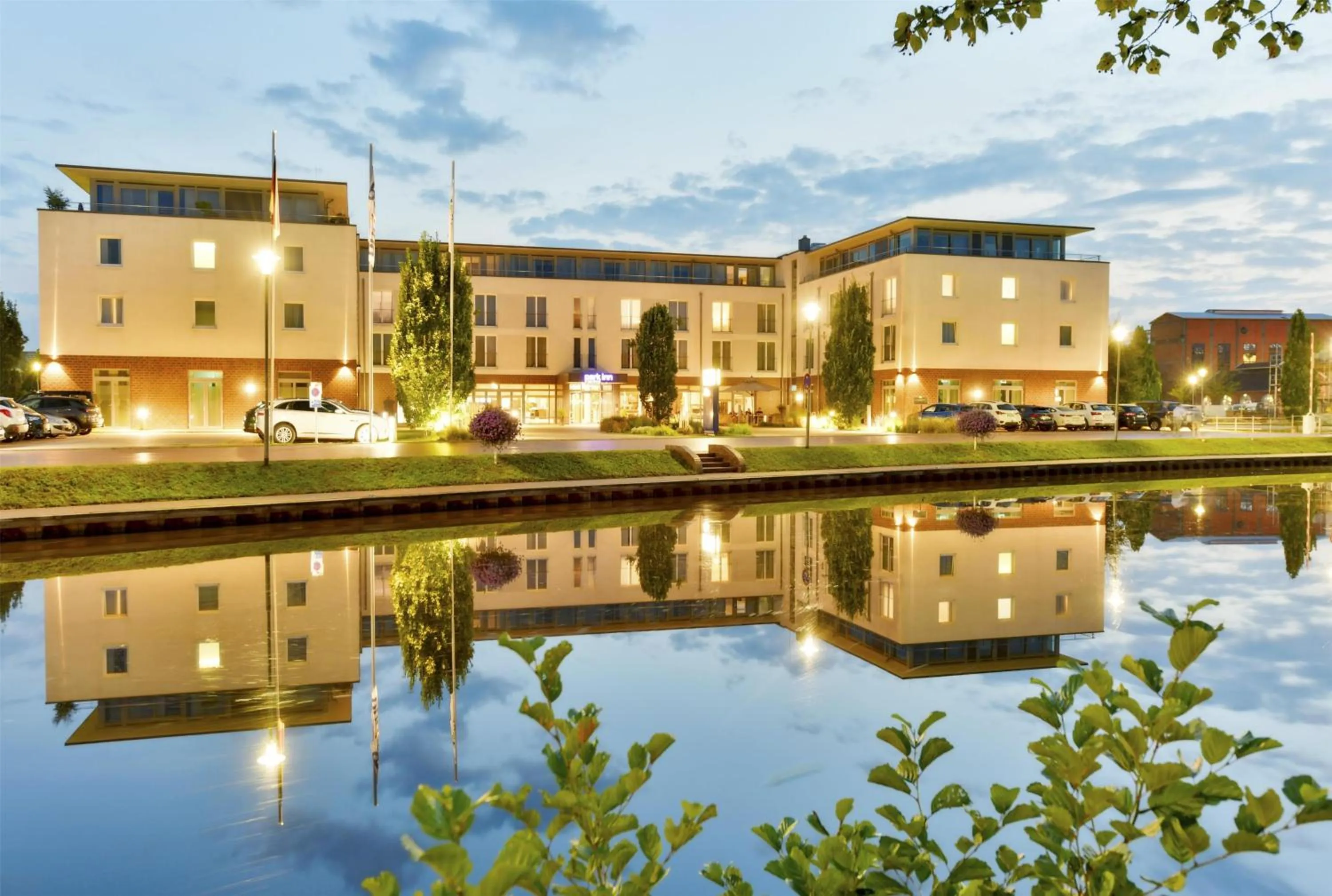 Property building in Best Western Plus Hotel Papenburg