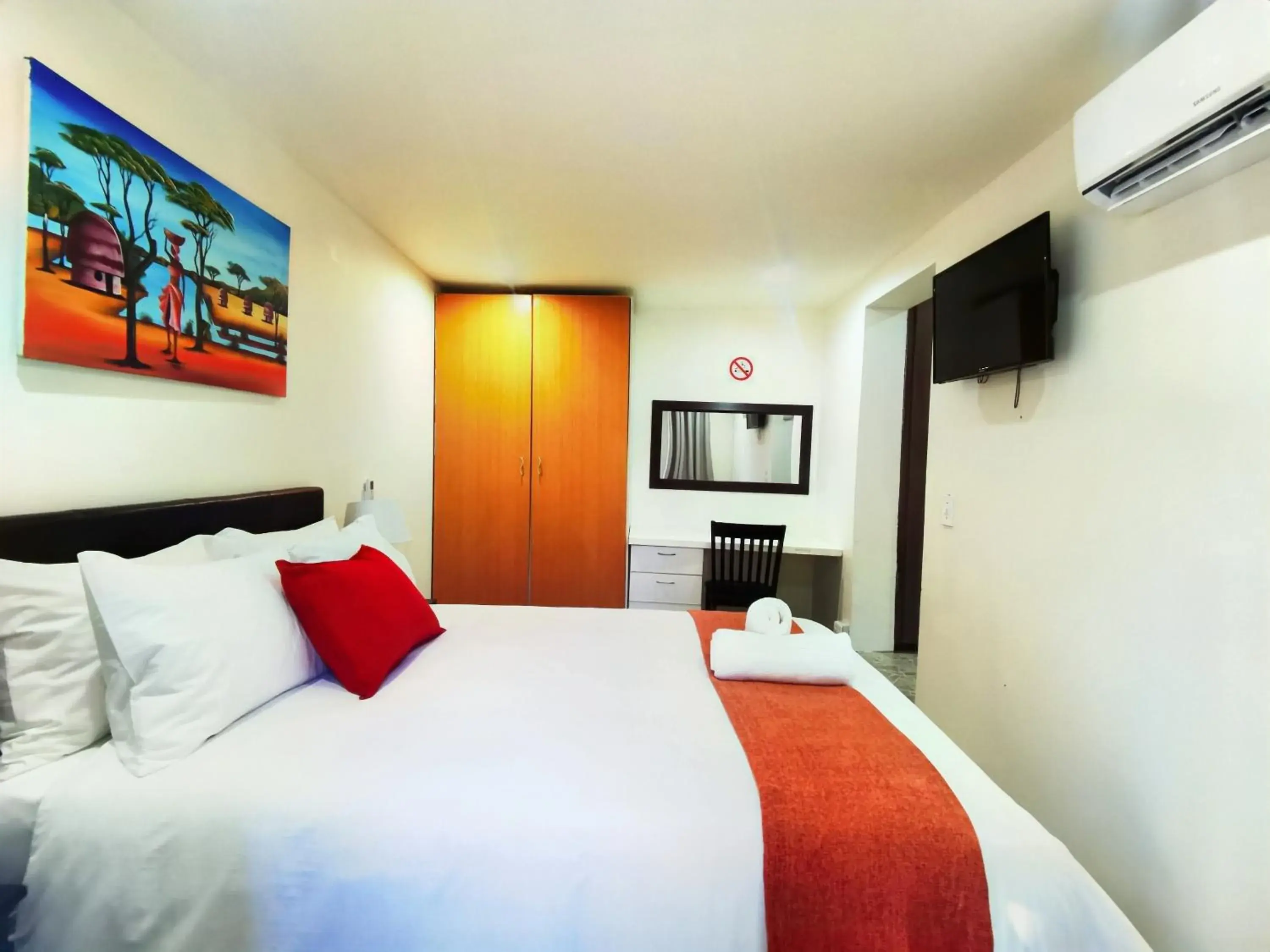 Double Room in Libra Lodge Double Room in Libra Lodge