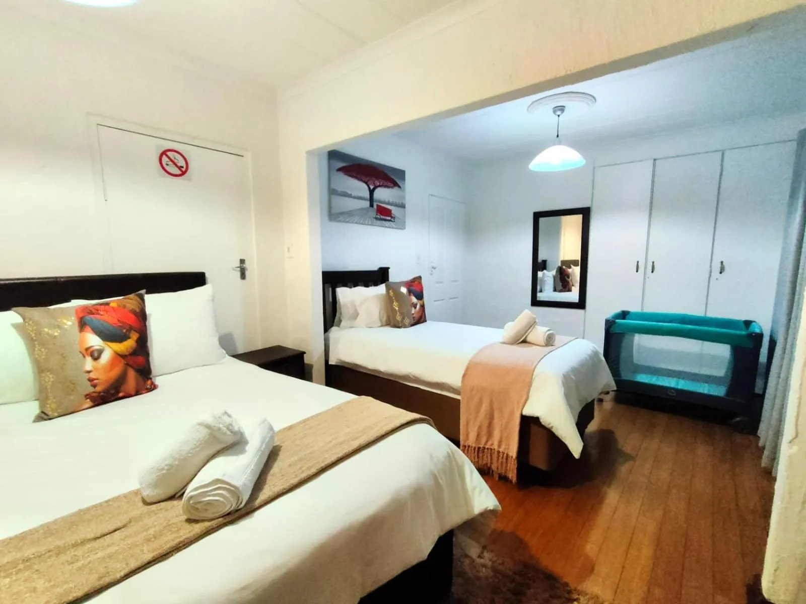 Photo of the whole room, Bed in Libra Lodge & Spa - Randburg, Johannesburg