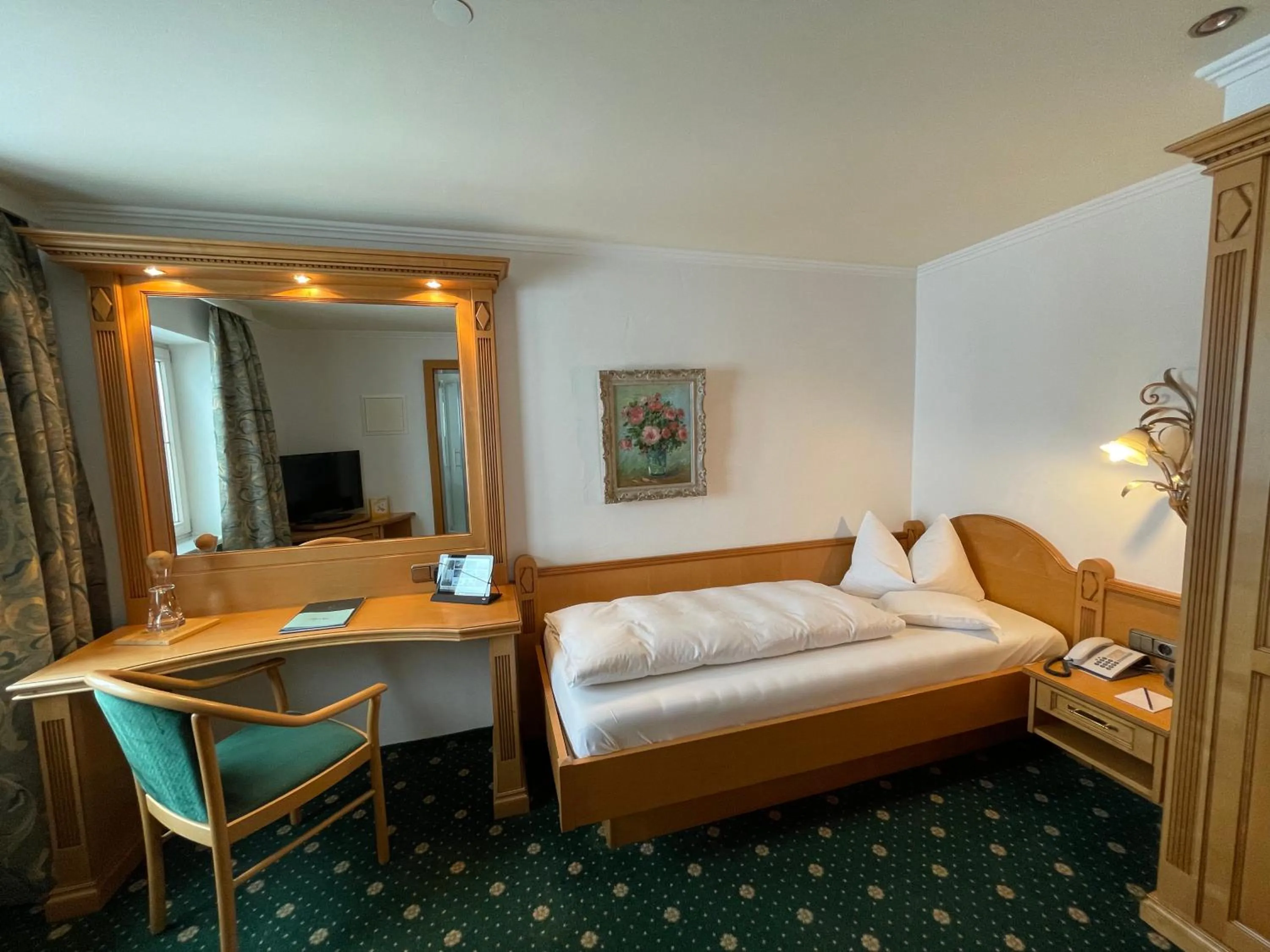 Photo of the whole room, Bed in Wohlfühlhotel Berwanger Hof