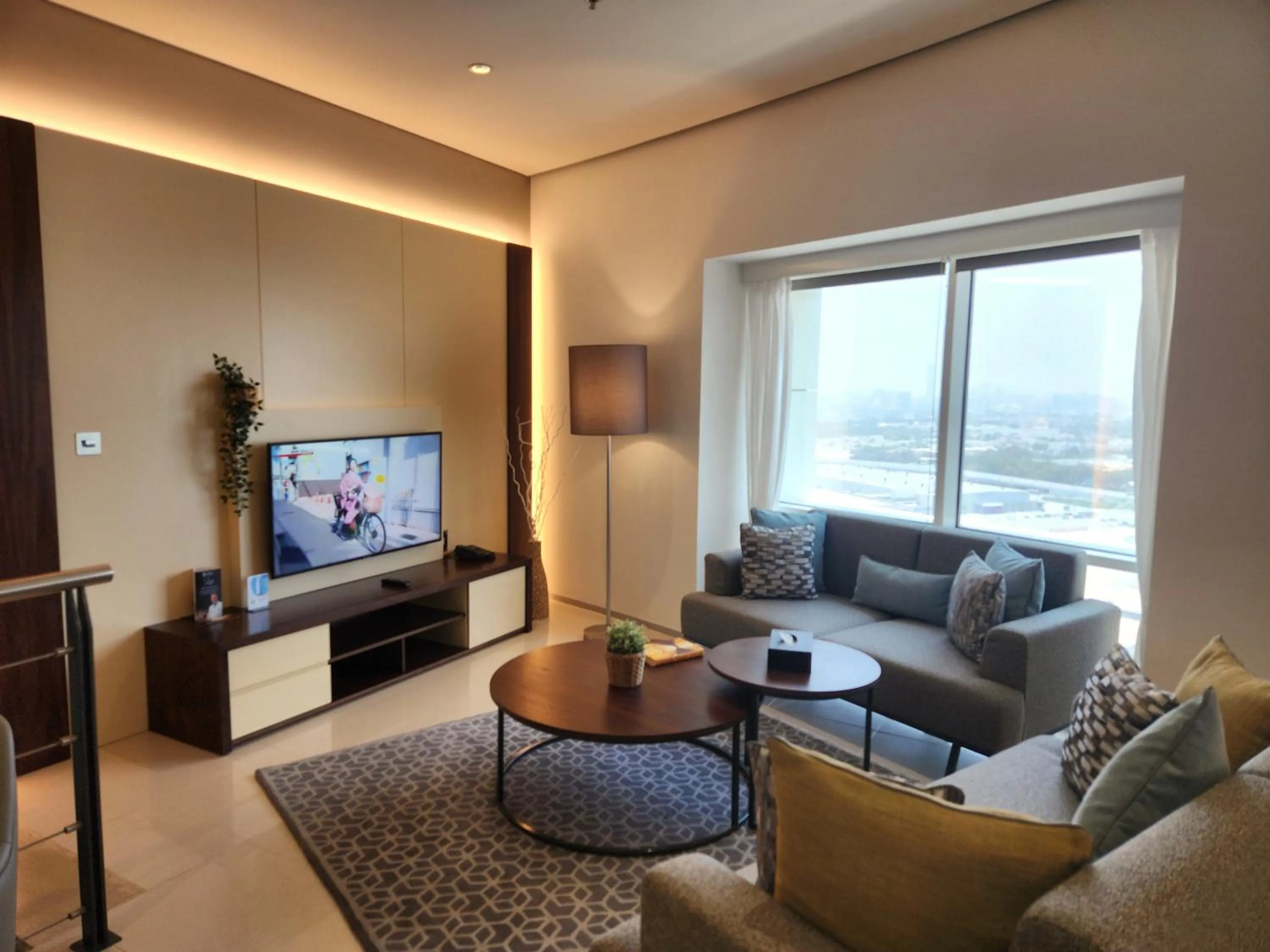 TV and multimedia in Ascott Park Place Dubai