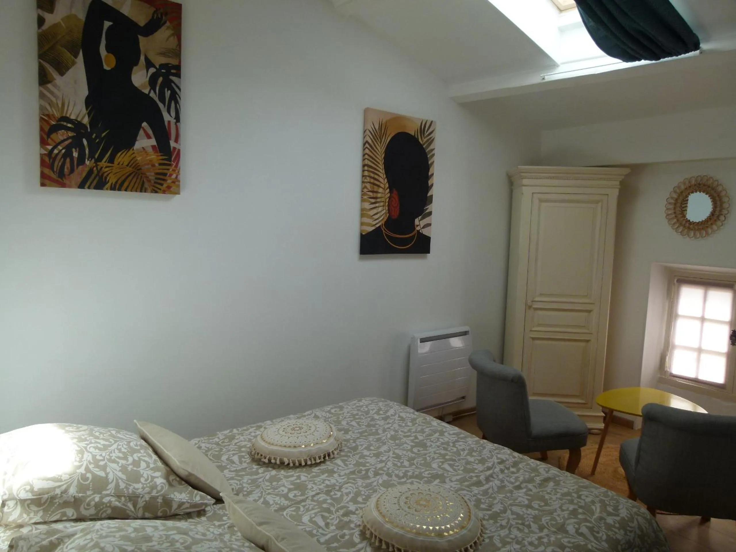 Photo of the whole room in chambre campagnarde