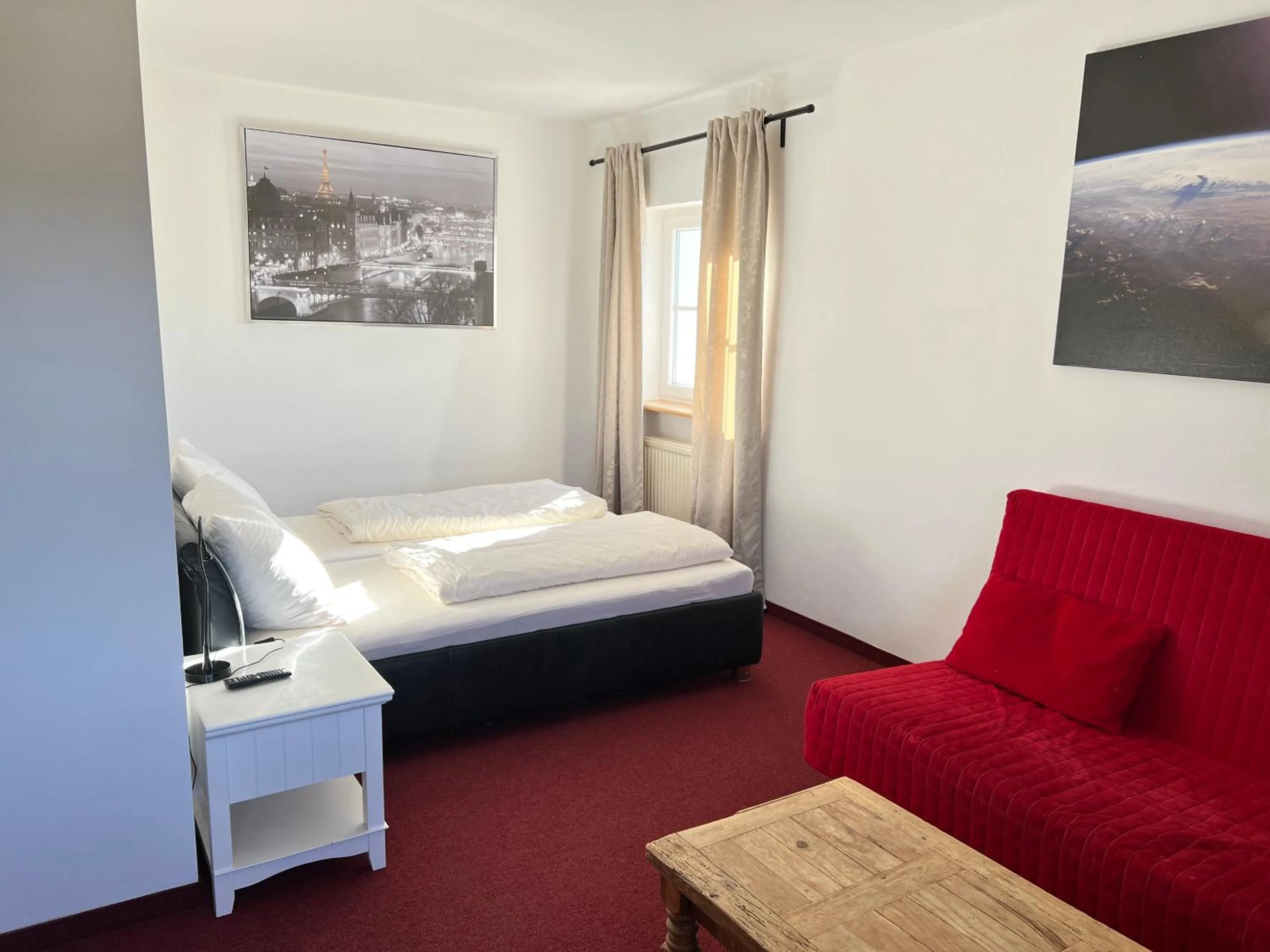 Bed in Waldhotel Seefeld