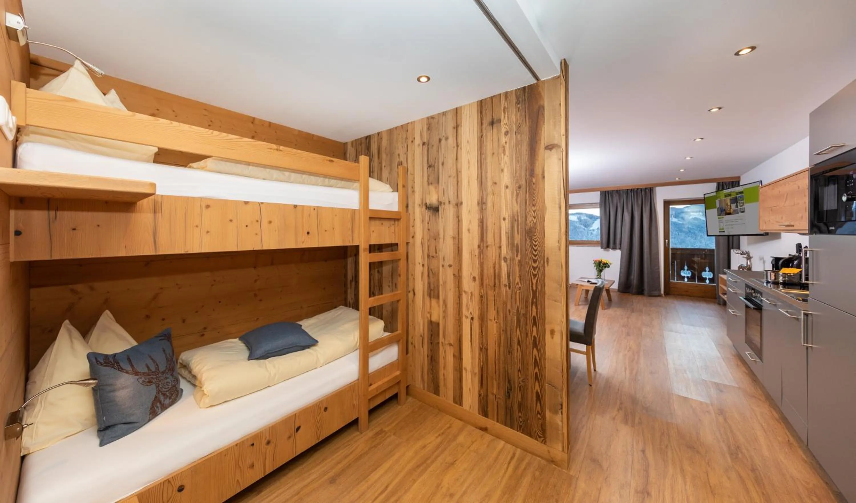 bunk bed, Bed in Das Grünholz Aparthotel