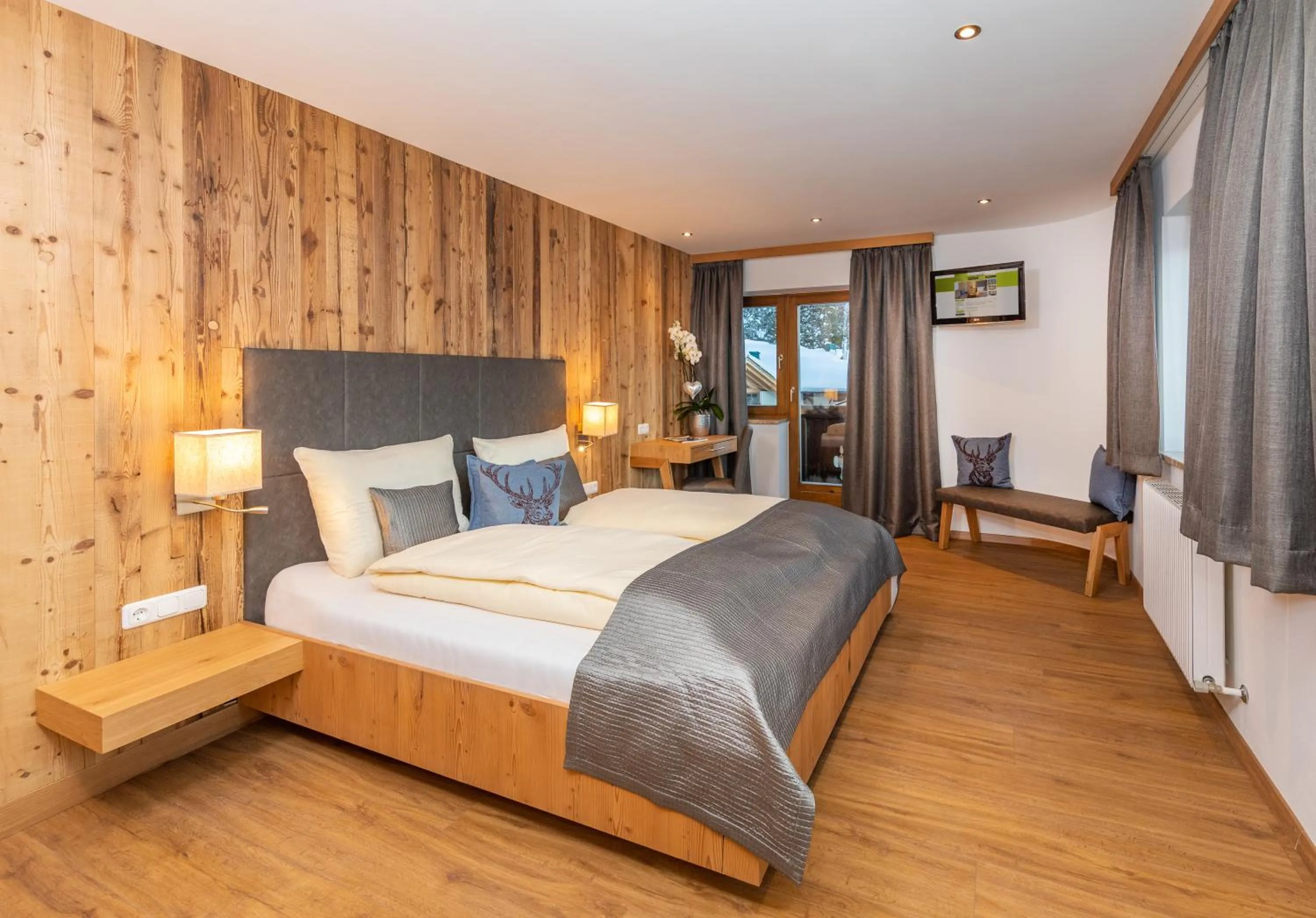 Bedroom, Bed in Das Grünholz Aparthotel