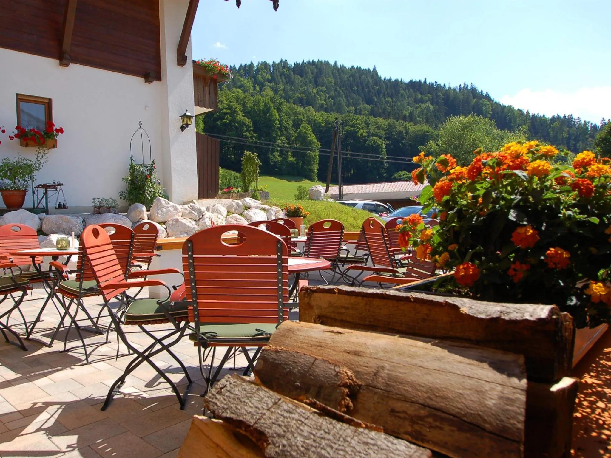 Facade/entrance in Alpenhotel Bergzauber