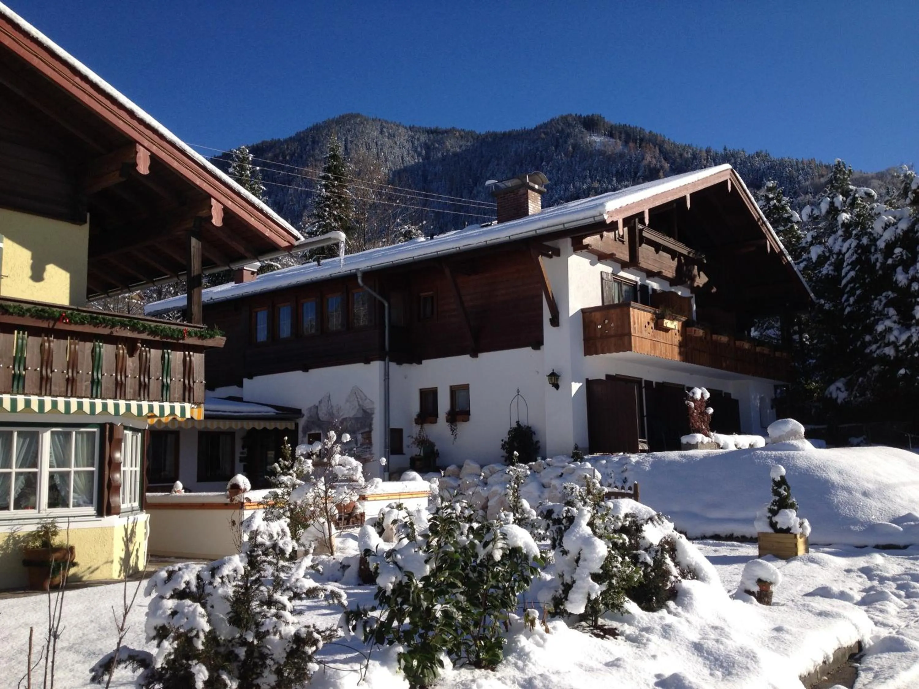 Facade/entrance in Alpenhotel Bergzauber