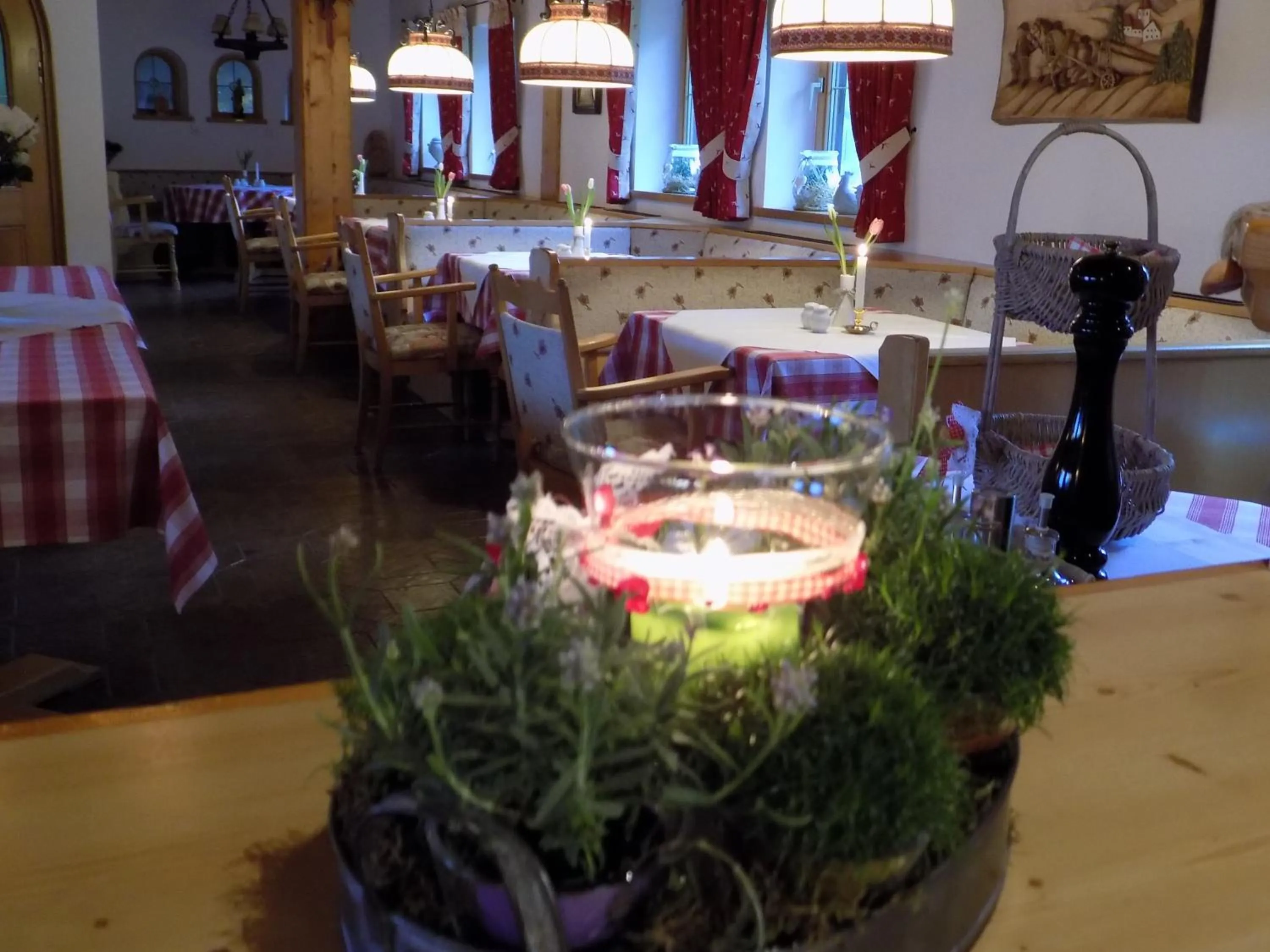 Restaurant/places to eat in Alpenhotel Bergzauber