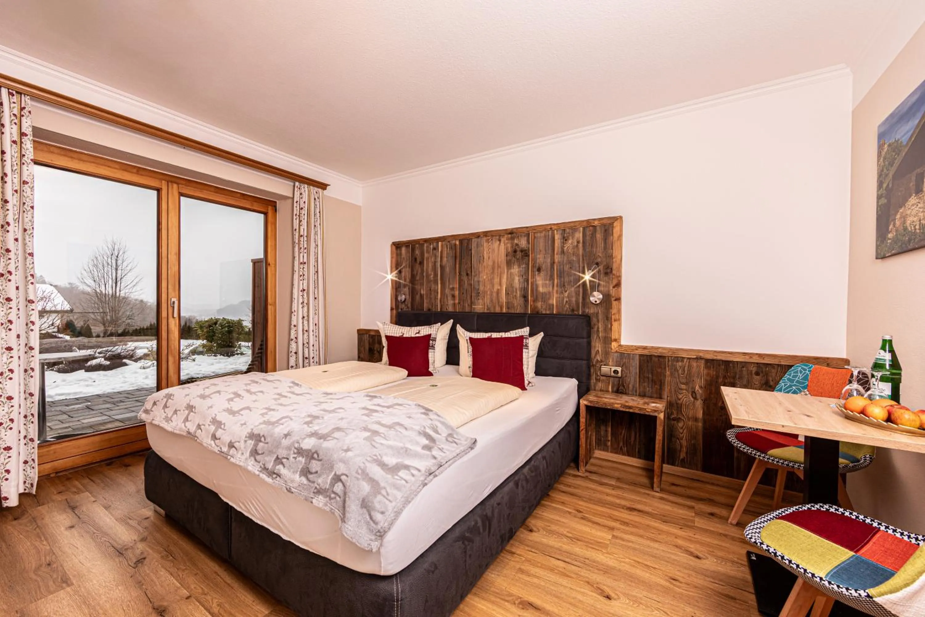 Photo of the whole room, Bed in Alpenhotel Bergzauber