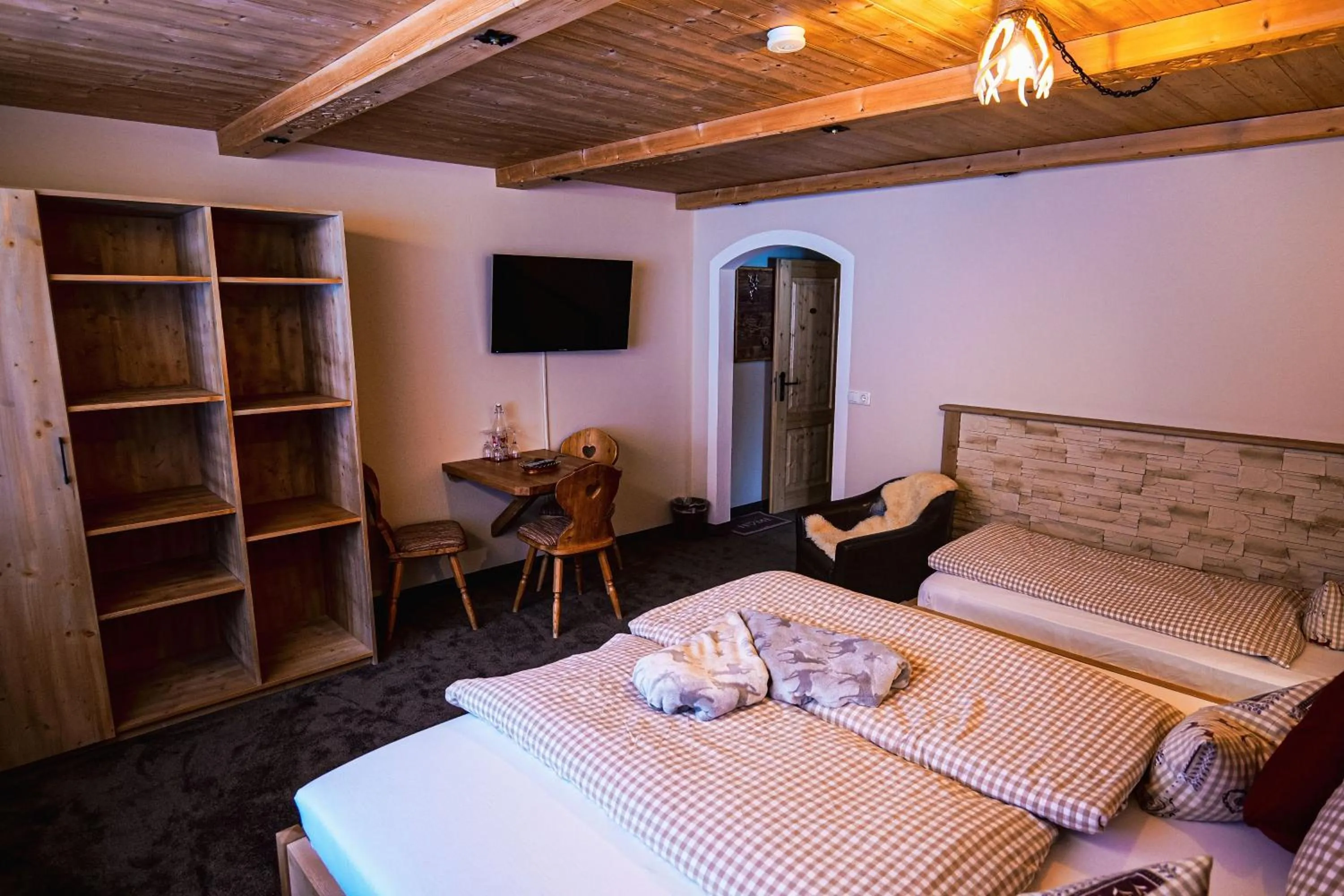 Bed in Alpenhotel Bergzauber