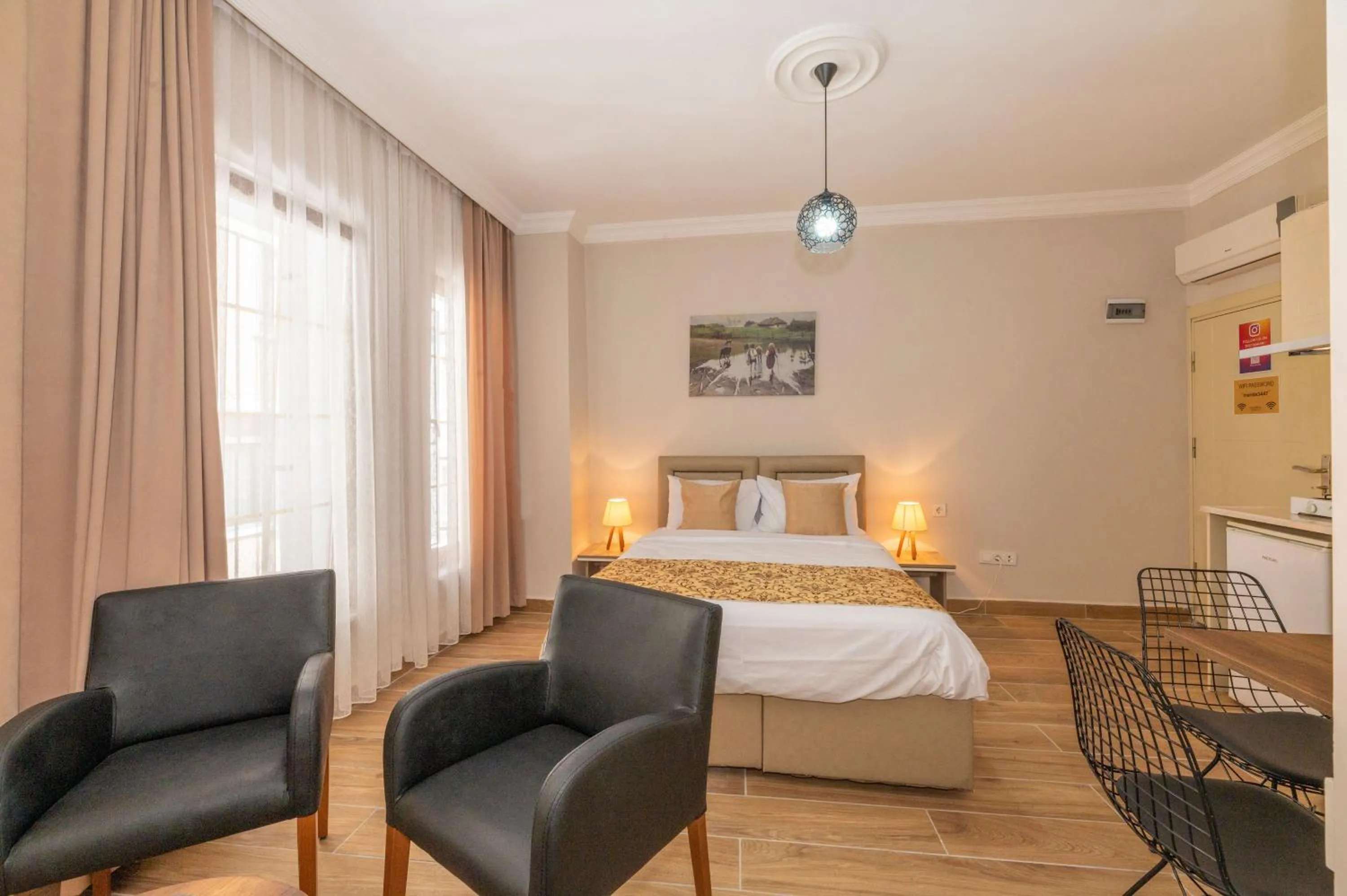 Photo of the whole room, Bed in Marida Residence - Istanbul Taksim