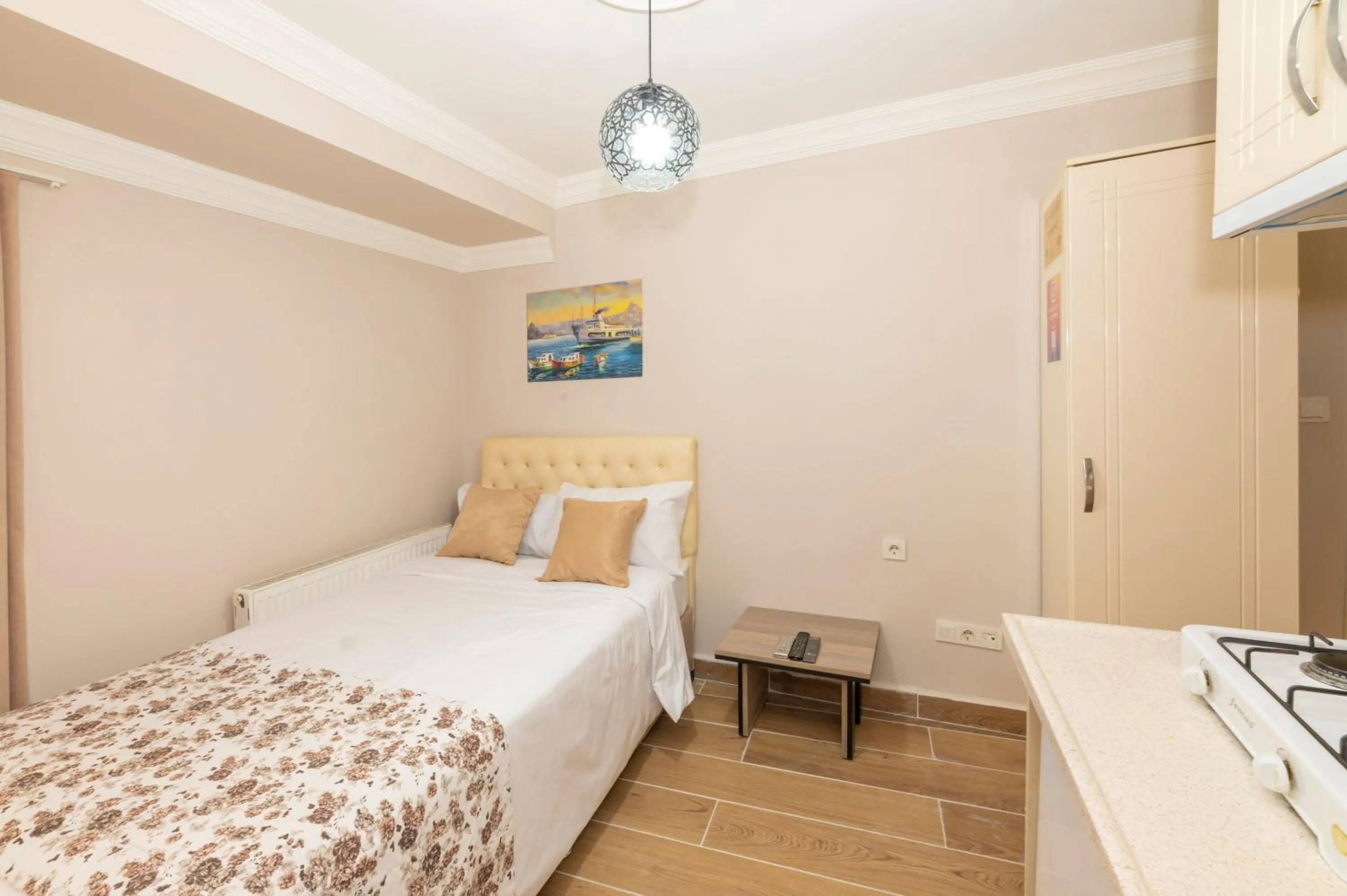 Bed in Marida Residence - Istanbul Taksim