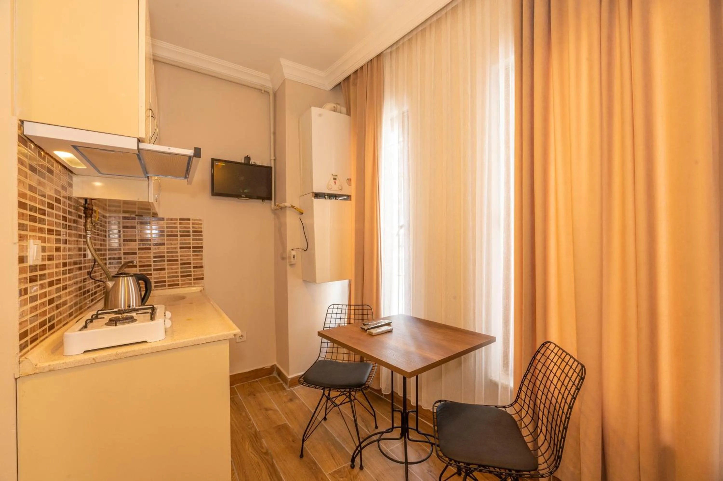 Photo of the whole room in Marida Residence - Istanbul Taksim