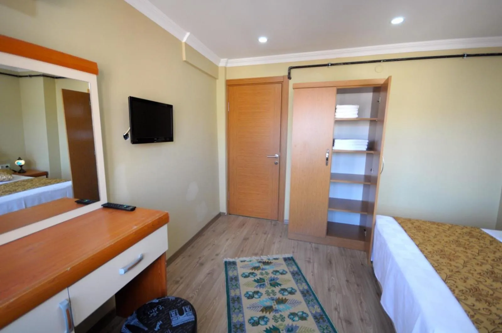 Bedroom, Bed in Marida Residence - Istanbul Taksim