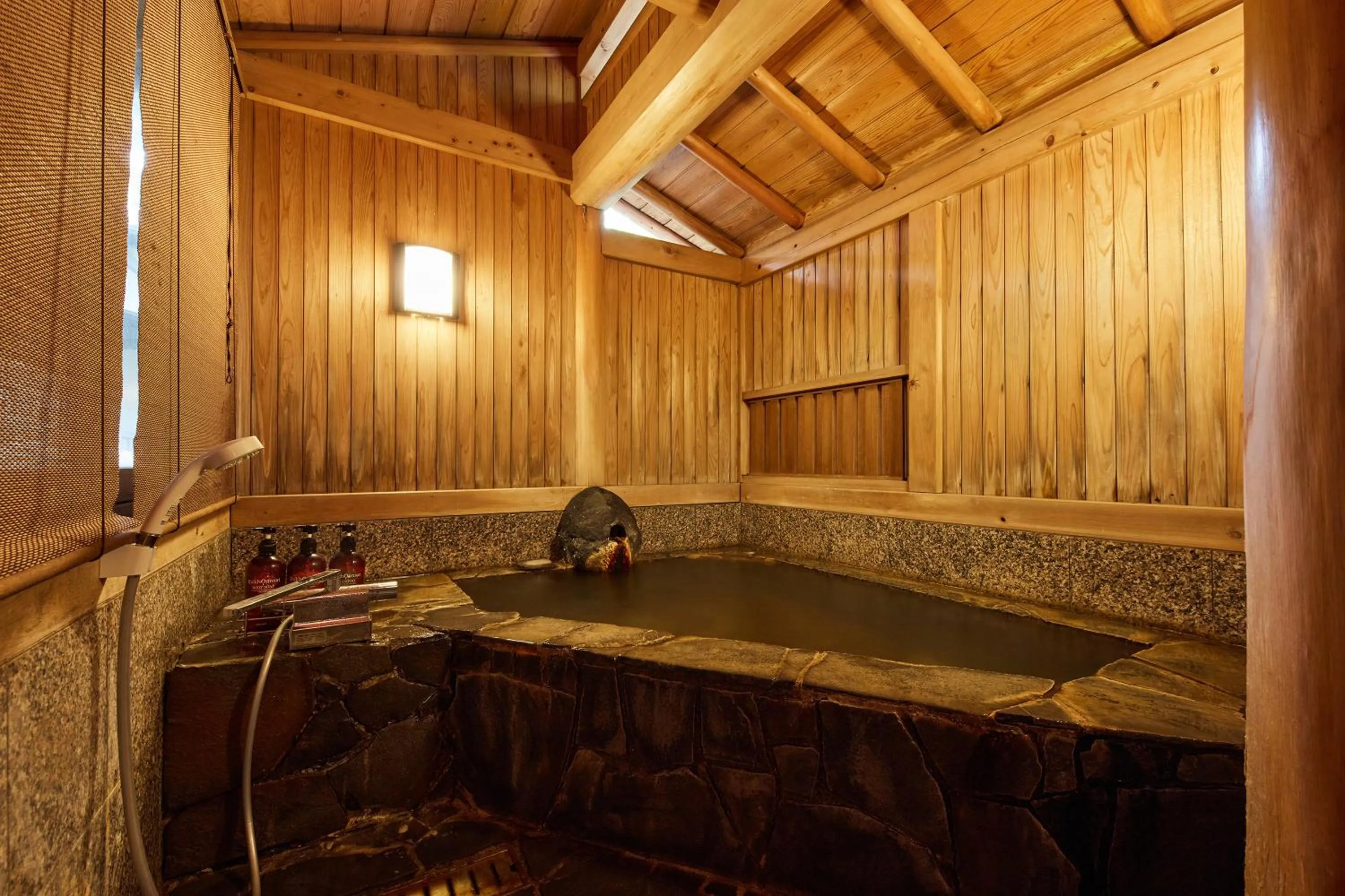 Hot Spring Bath in Hana No Omotenashi Nanraku