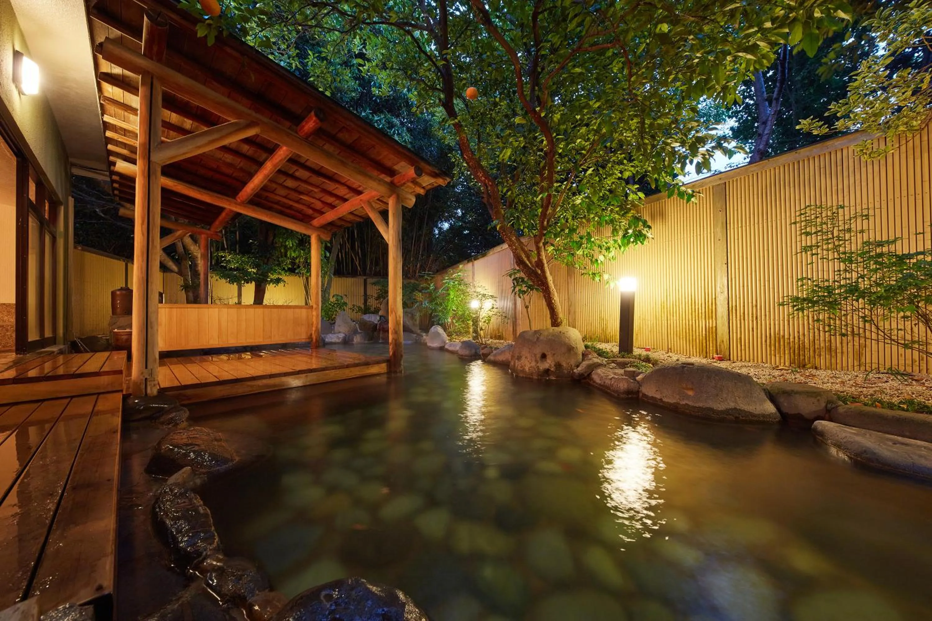 Hot Spring Bath in Hana No Omotenashi Nanraku