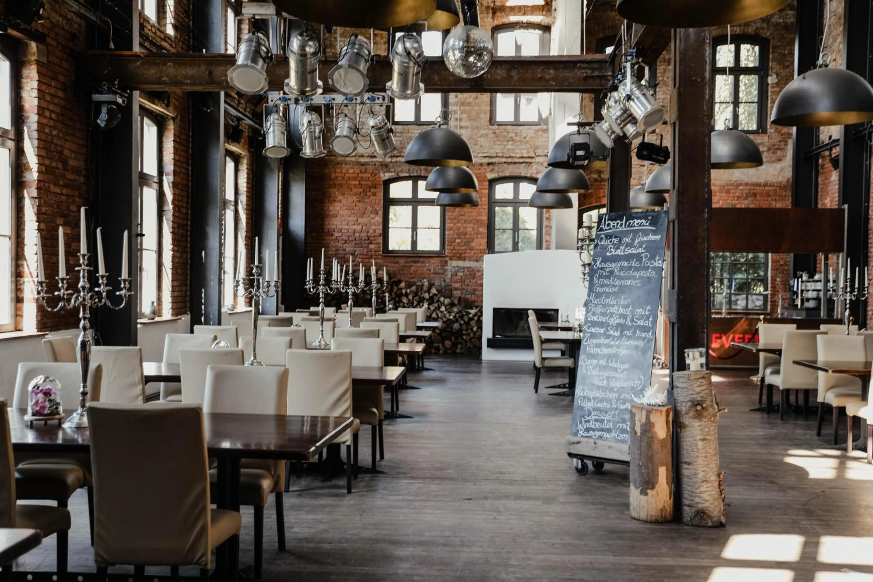 Restaurant/places to eat in Landhotel Beverland bei Münster