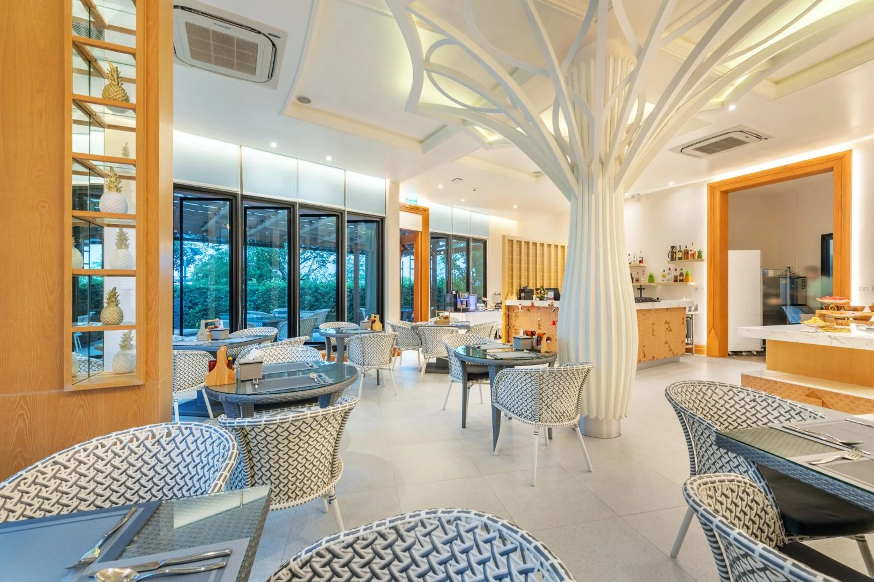 Restaurant/places to eat in Phukalini Luxury Pool Villa & Onsen