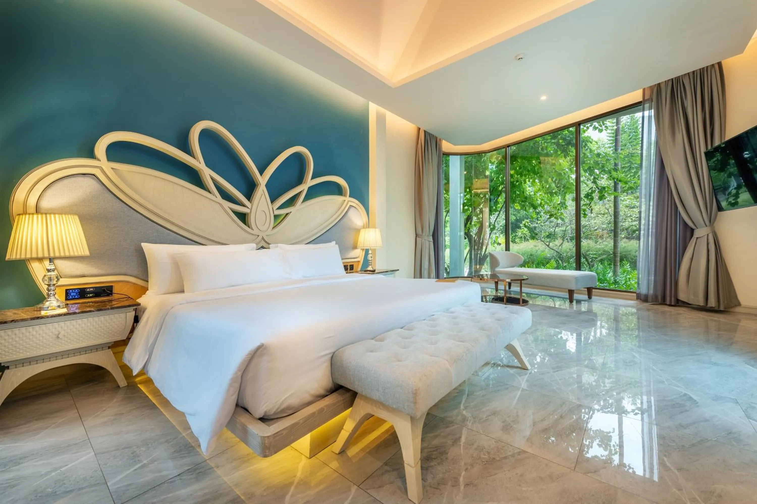 Bedroom, Bed in Phukalini Luxury Pool Villa & Onsen