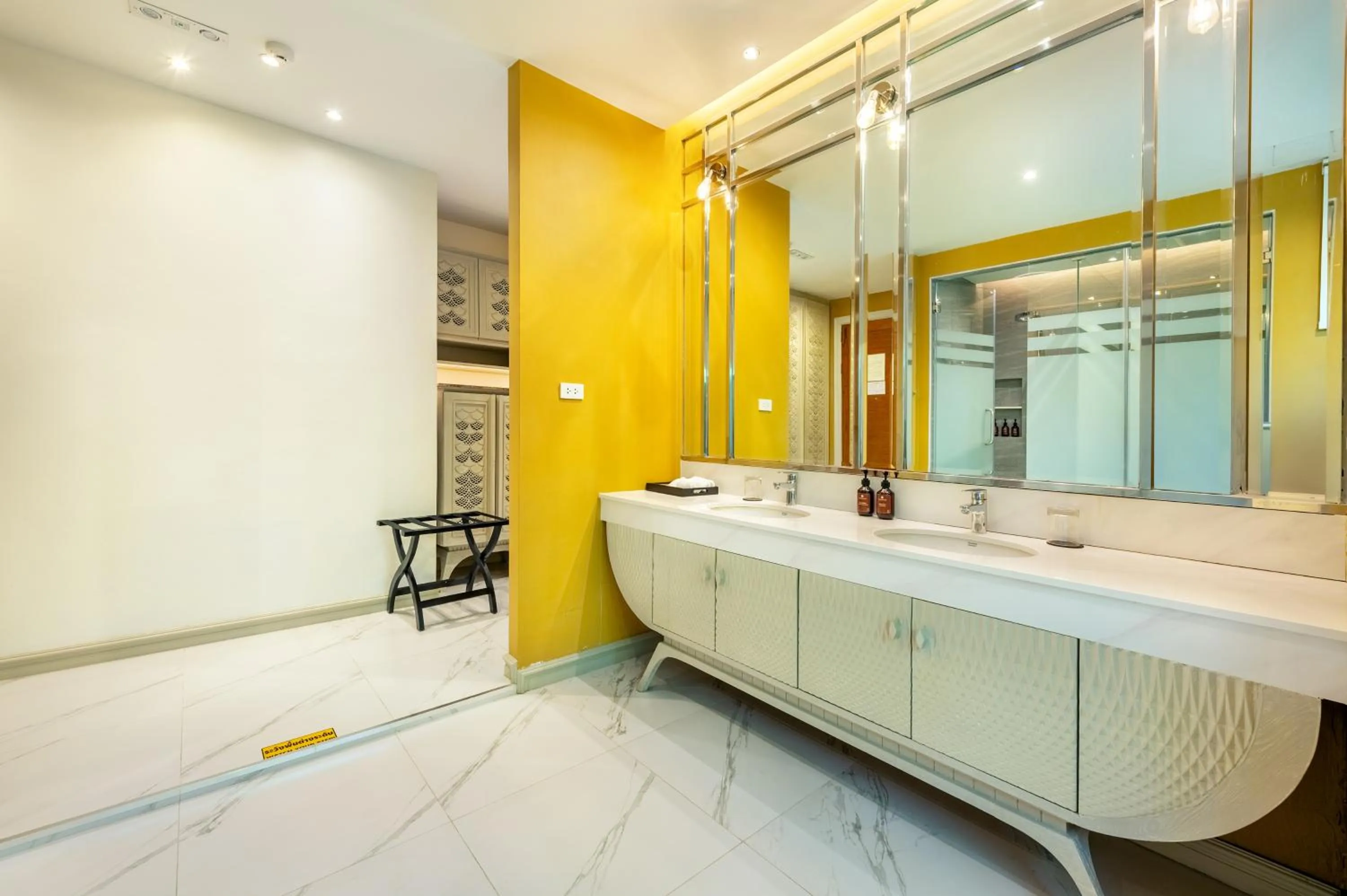 Bathroom in Phukalini Luxury Pool Villa & Onsen