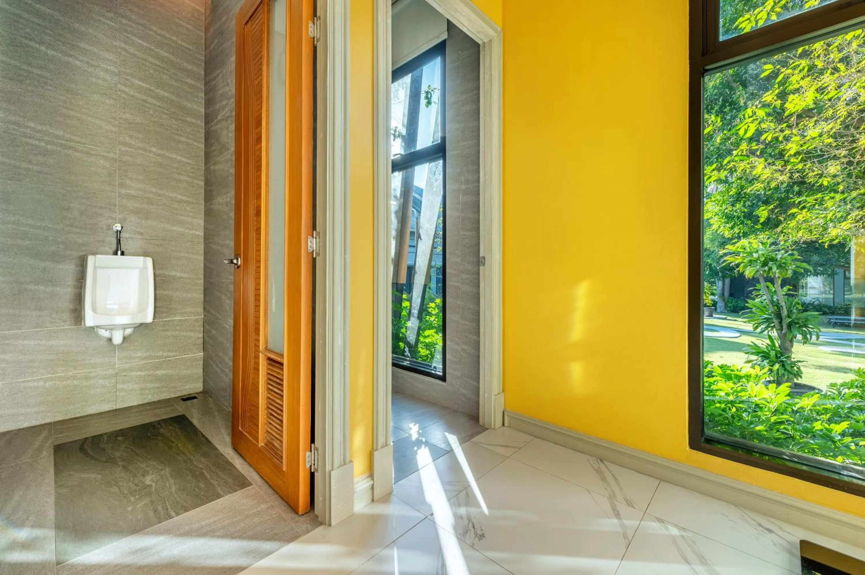 Toilet in Phukalini Luxury Pool Villa & Onsen