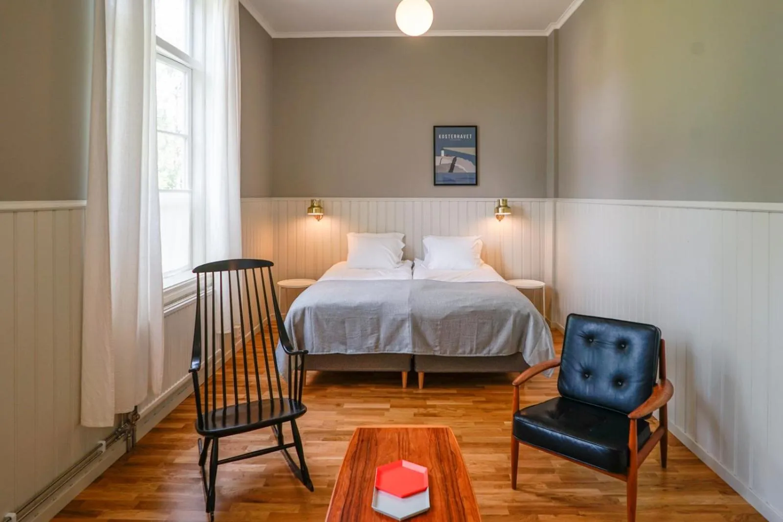 Photo of the whole room in Nordic Refuge B&B