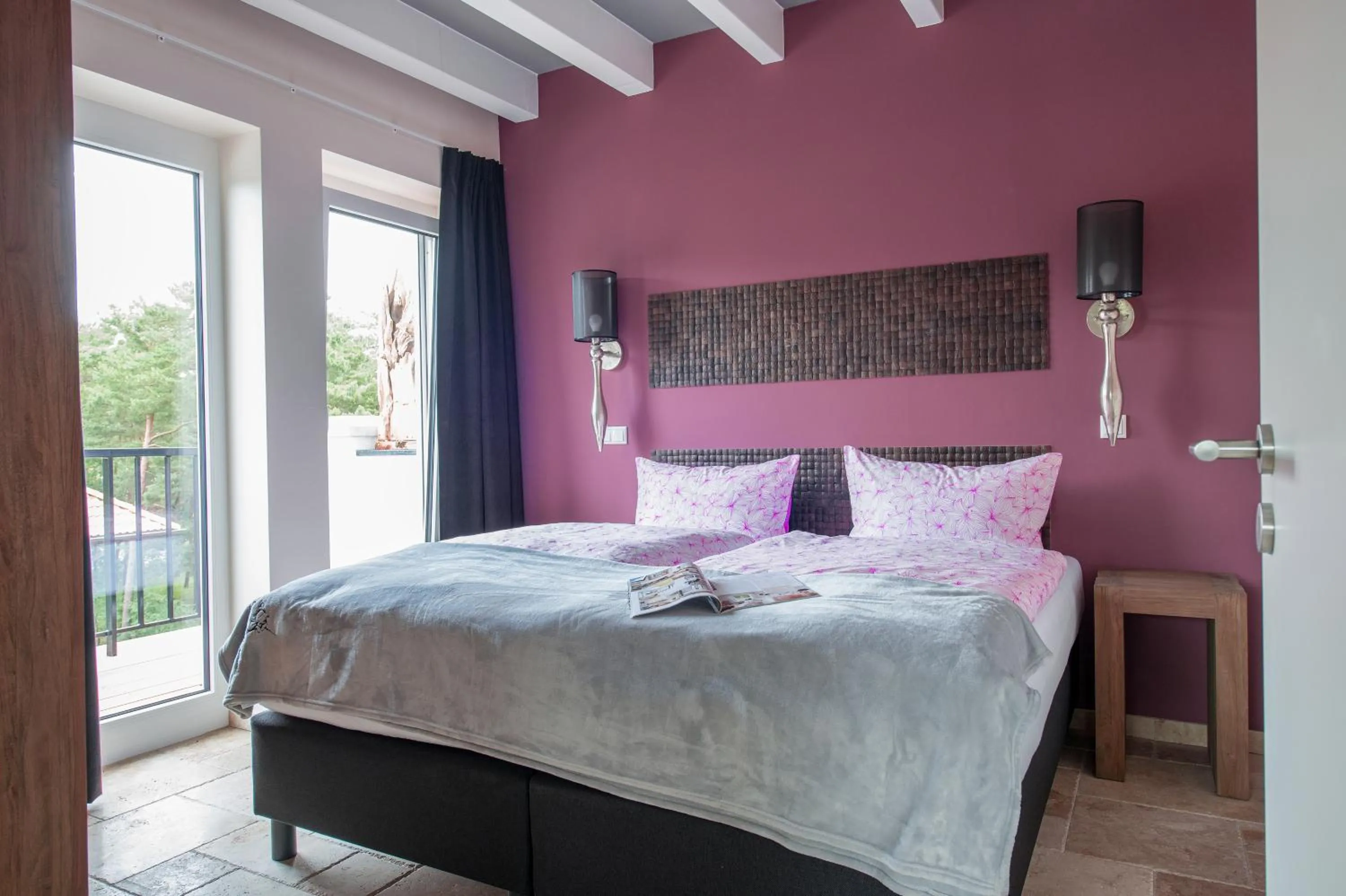 Day, Bed in Aparthotel Ostseeperle Glowe - schön gestrandet