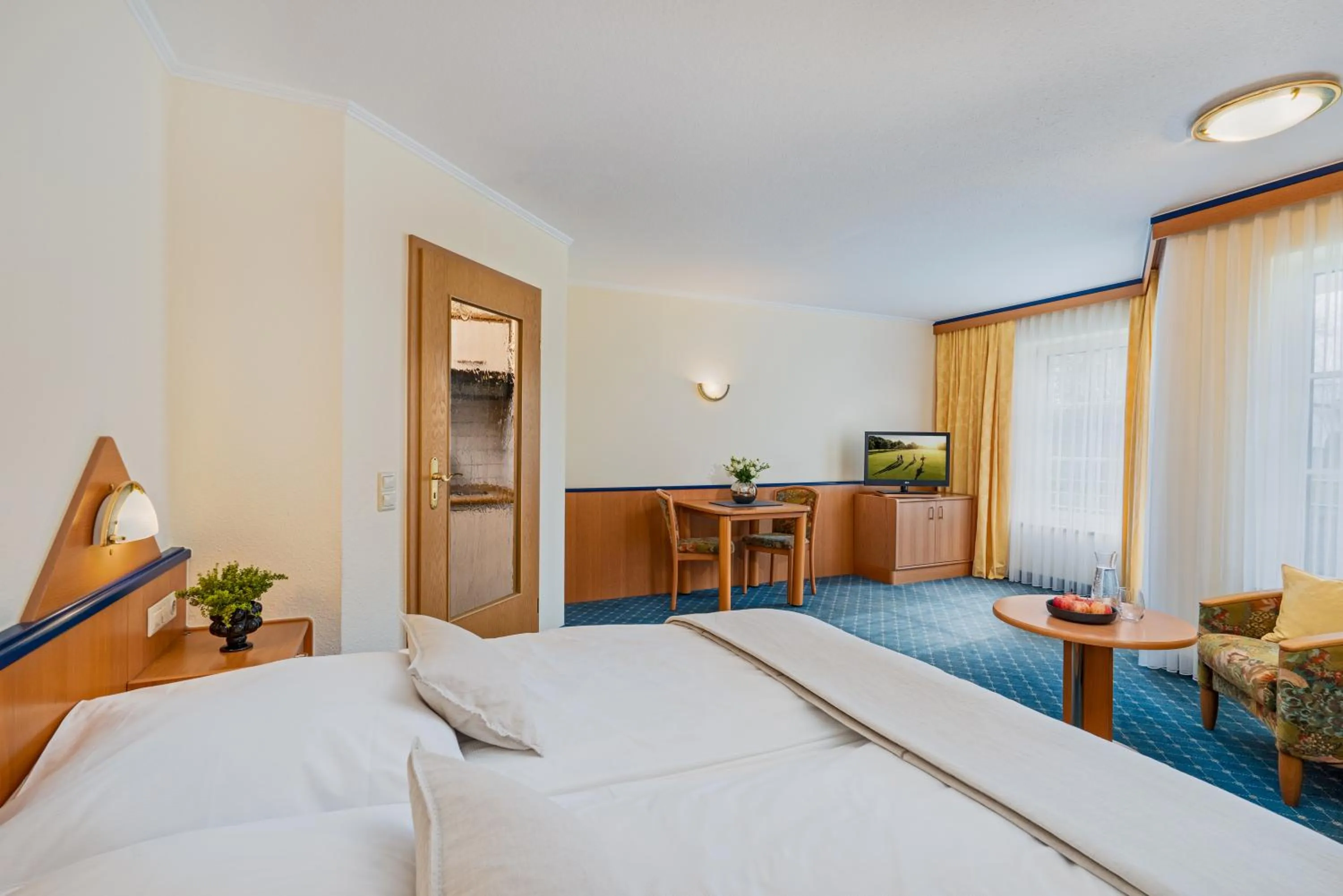 Bed in Hotel Riedenburg