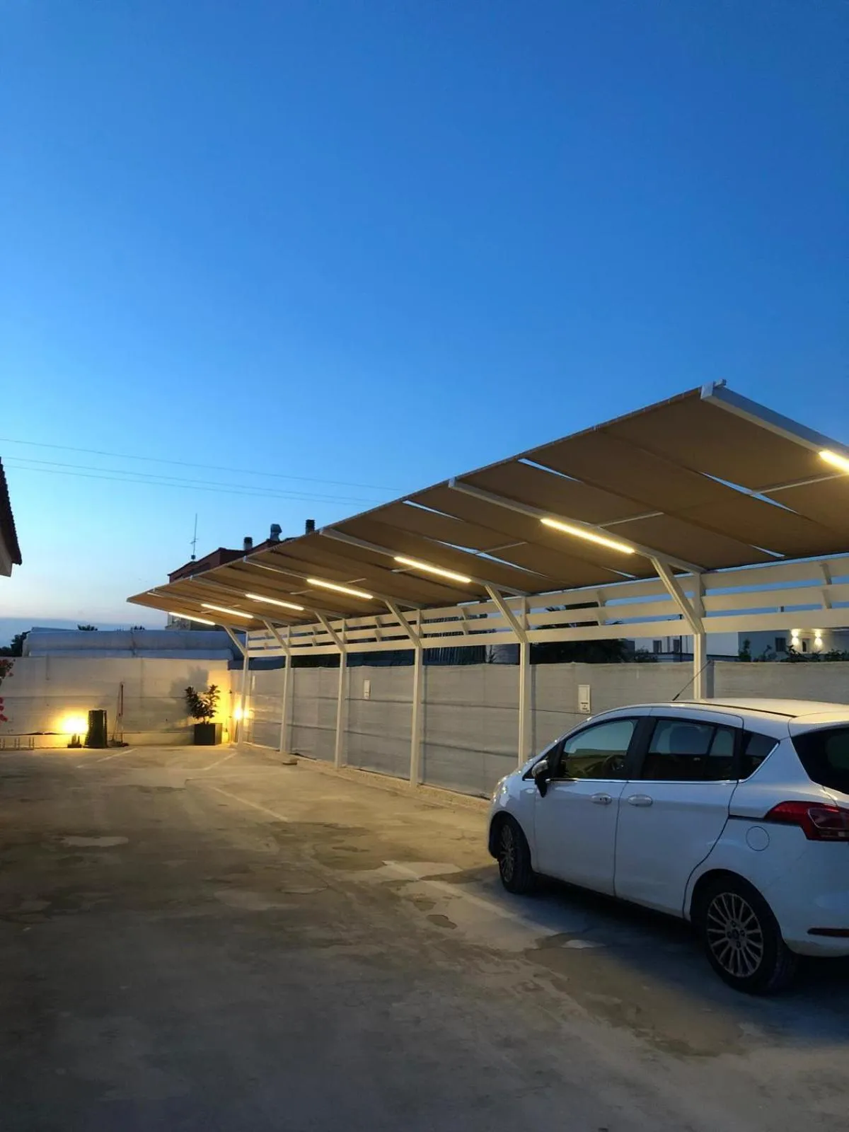 Parking in Aquamarì B&B