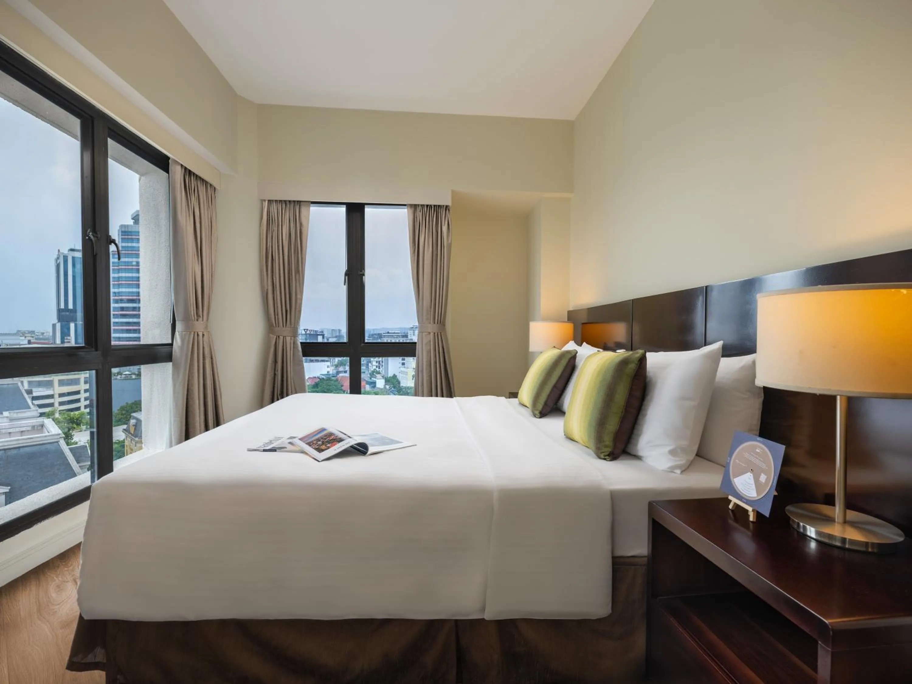 Bedroom, Bed in Somerset Grand Hanoi