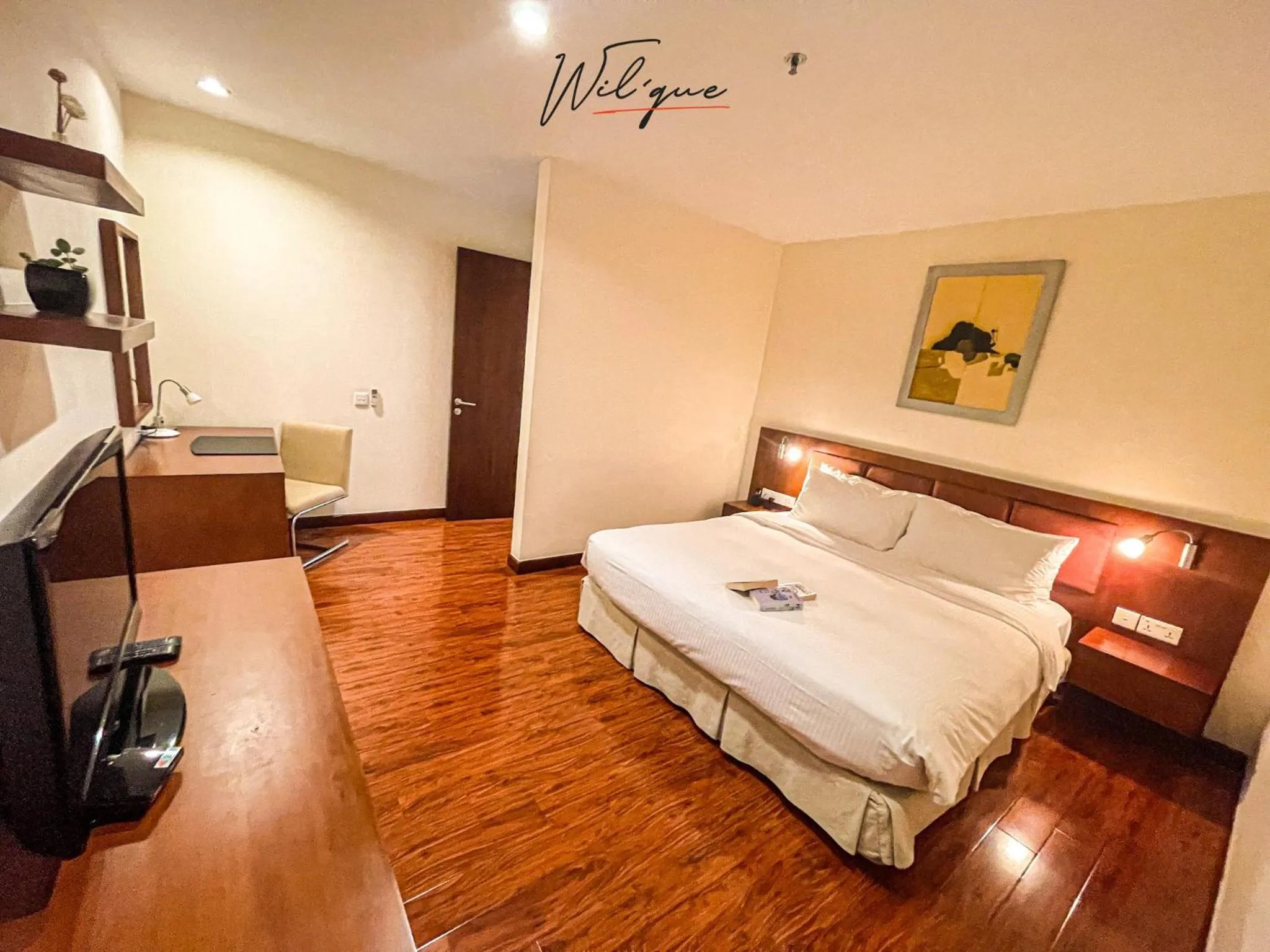 Bed in Wil'que Westlake Hotel & Residences