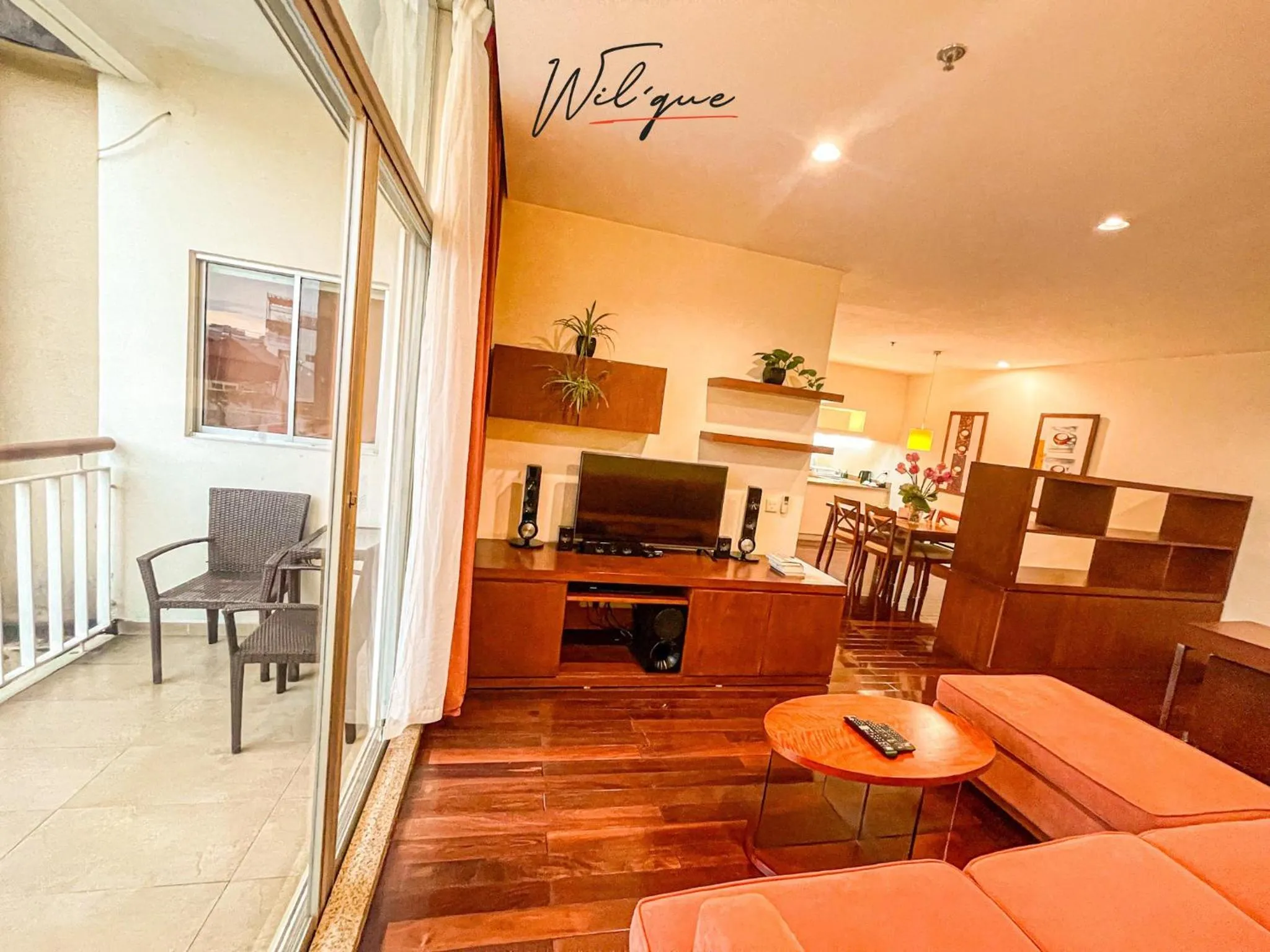 TV and multimedia in Wil'que Westlake Hotel & Residences