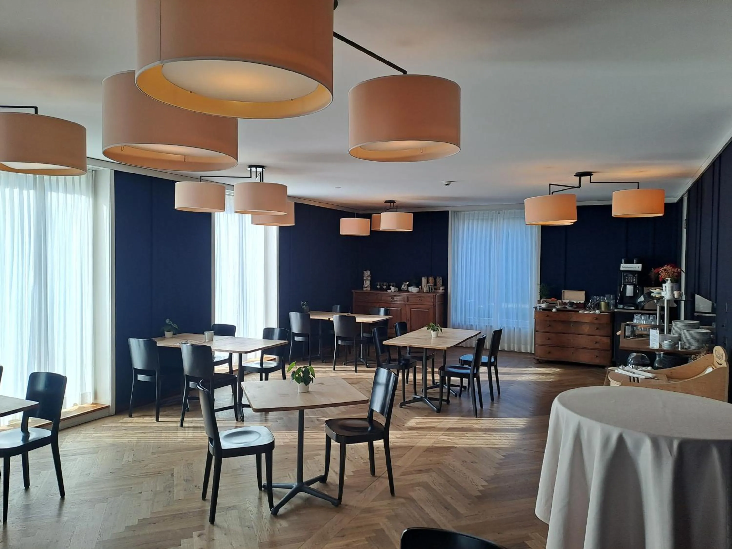 Restaurant/places to eat in Hotel im Schlosspark