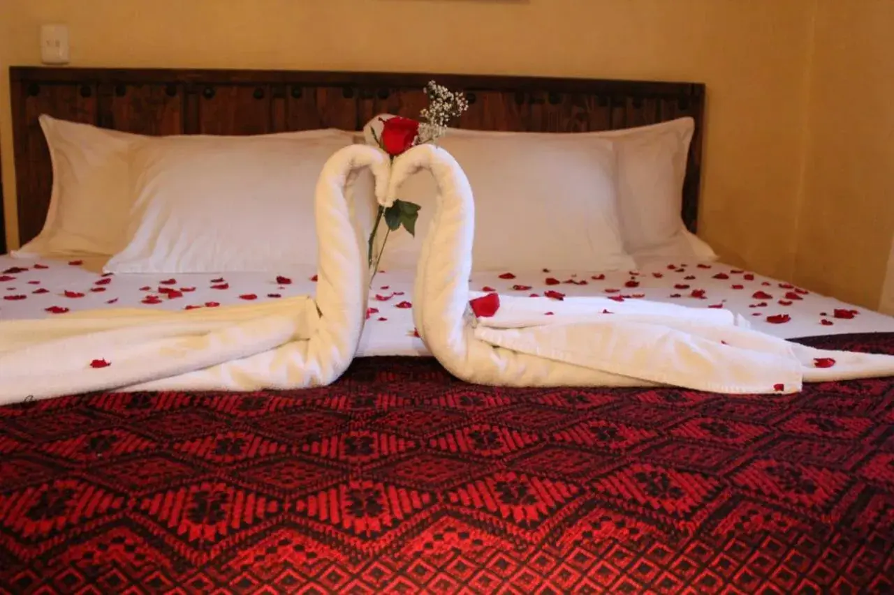 Honeymoon Suite in Meson Luna Sacra Honeymoon Suite in Meson Luna Sacra