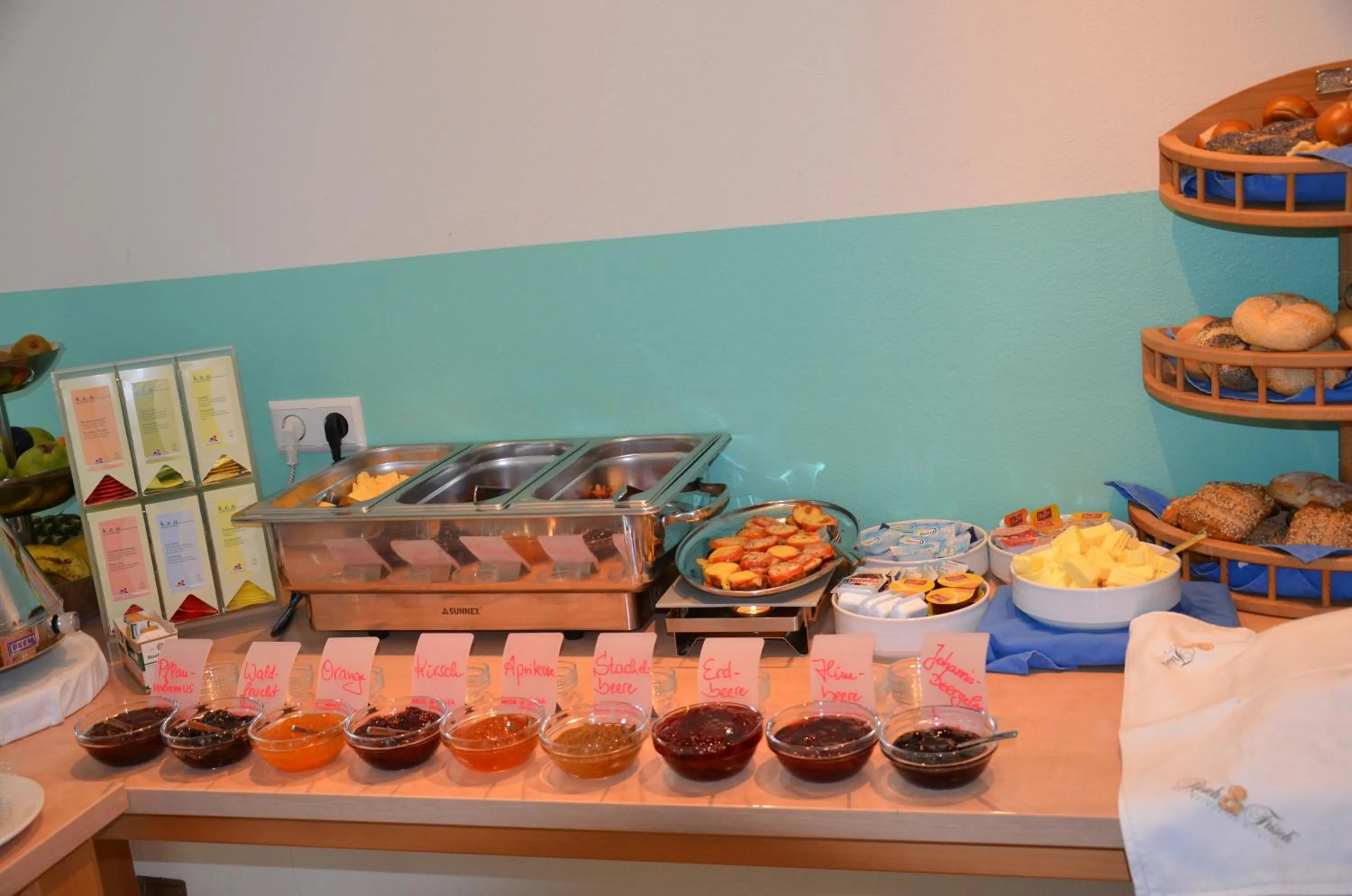 Breakfast in Hotel Aquamarin