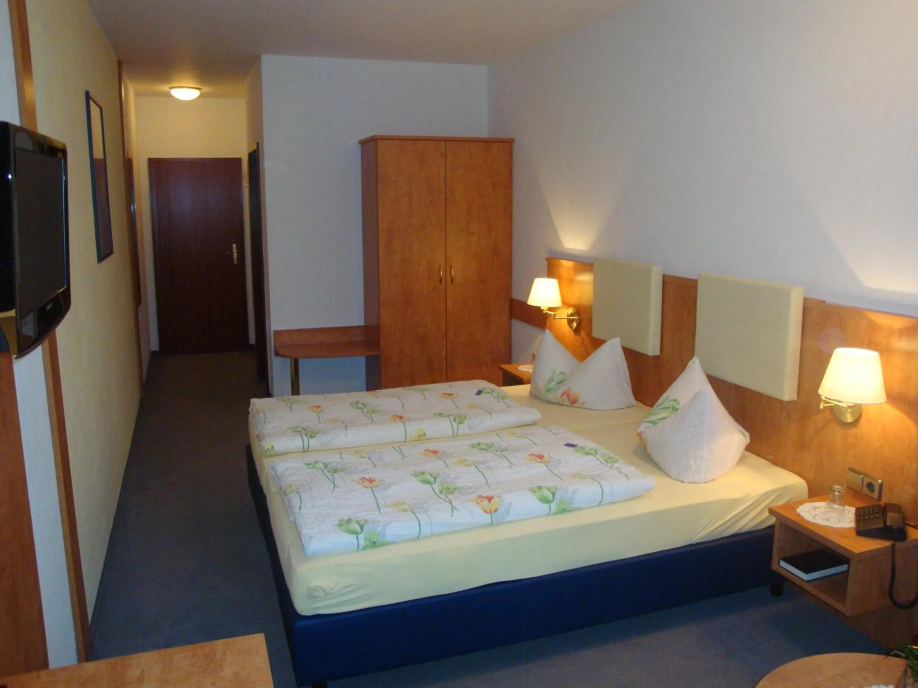 Photo of the whole room, Bed in Waldhotel Bächlein