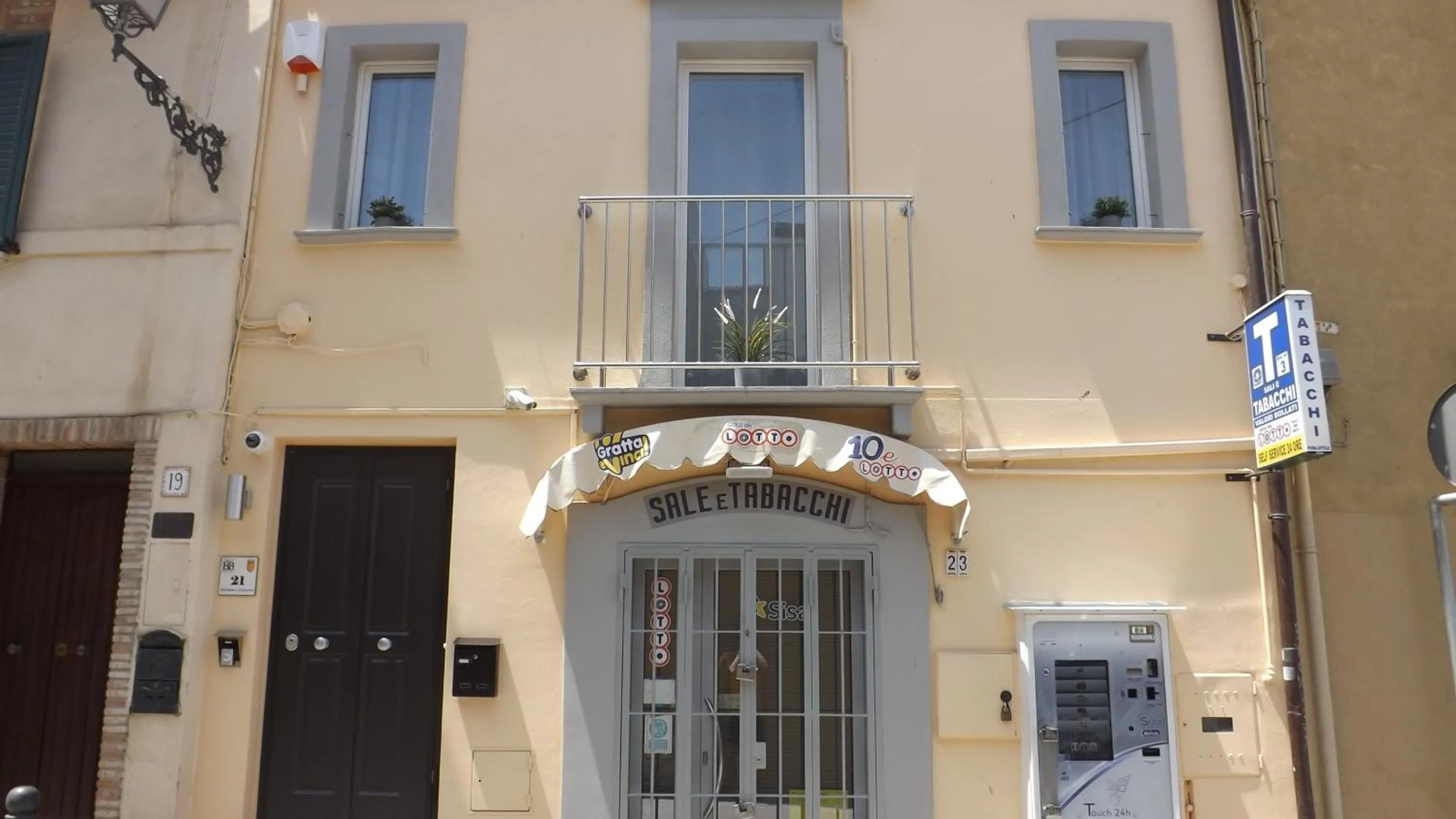 Property building in B&B Residenza Aragonese