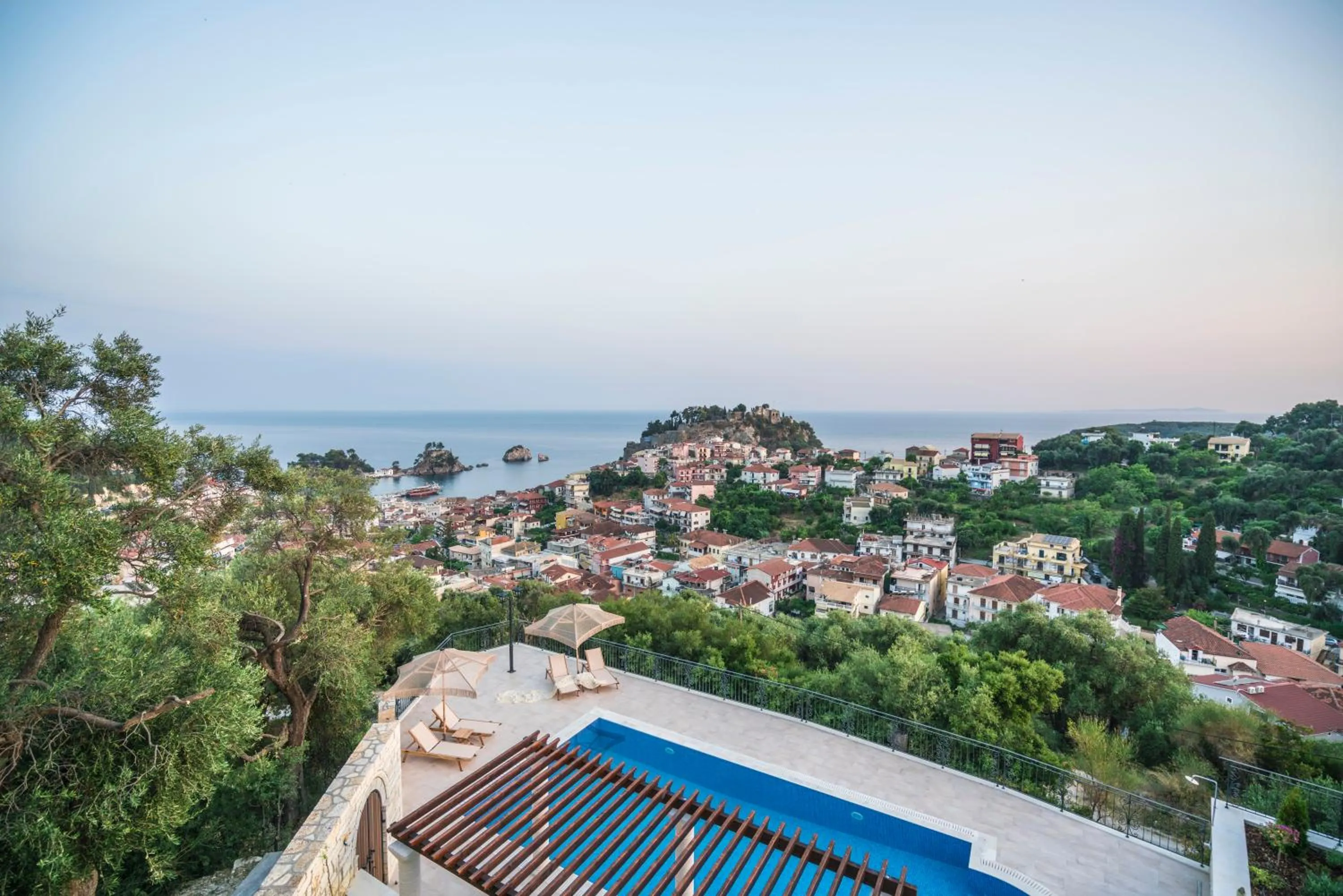 Balcony/Terrace in Elysium Living Parga