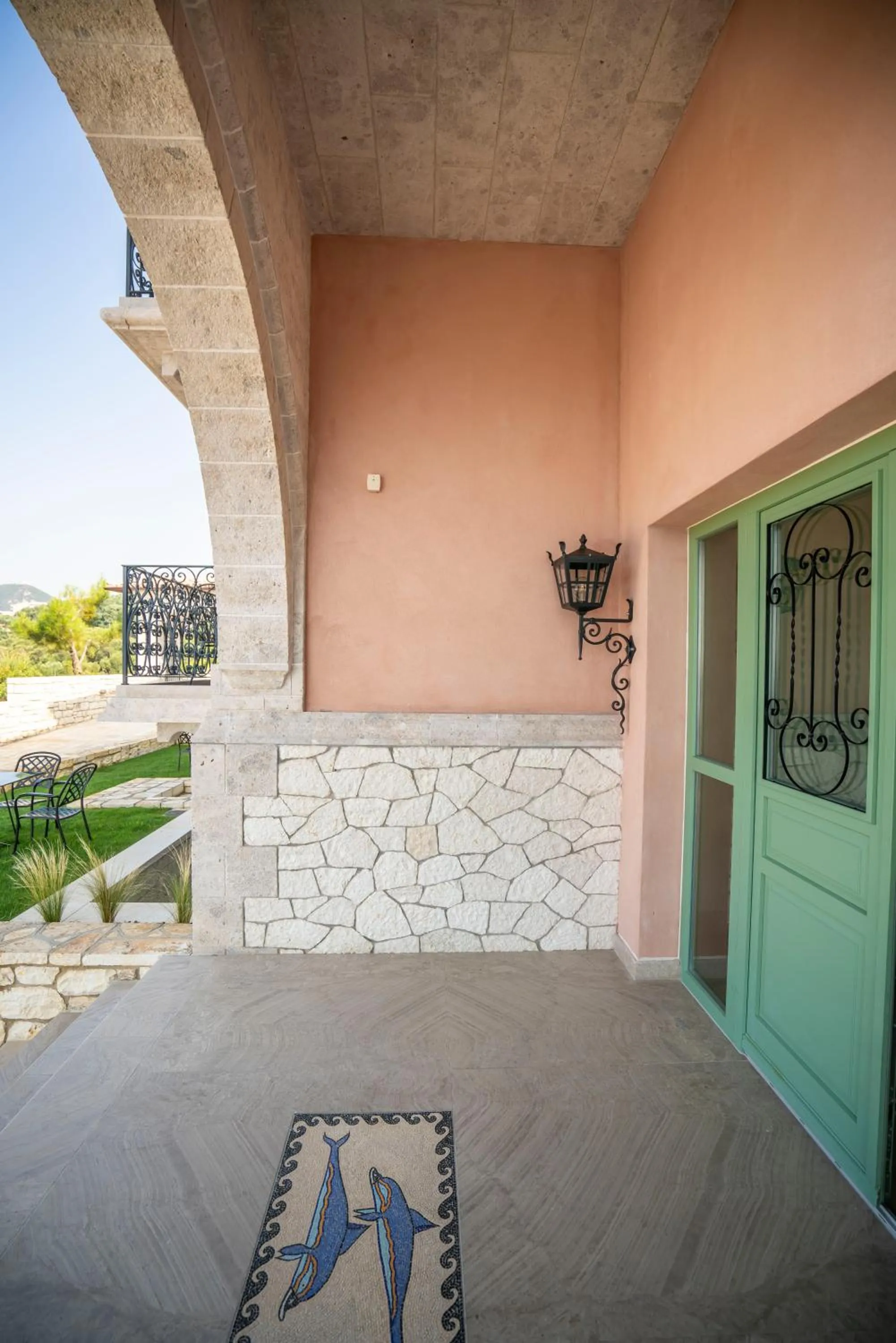 Facade/entrance in Elysium Living Parga