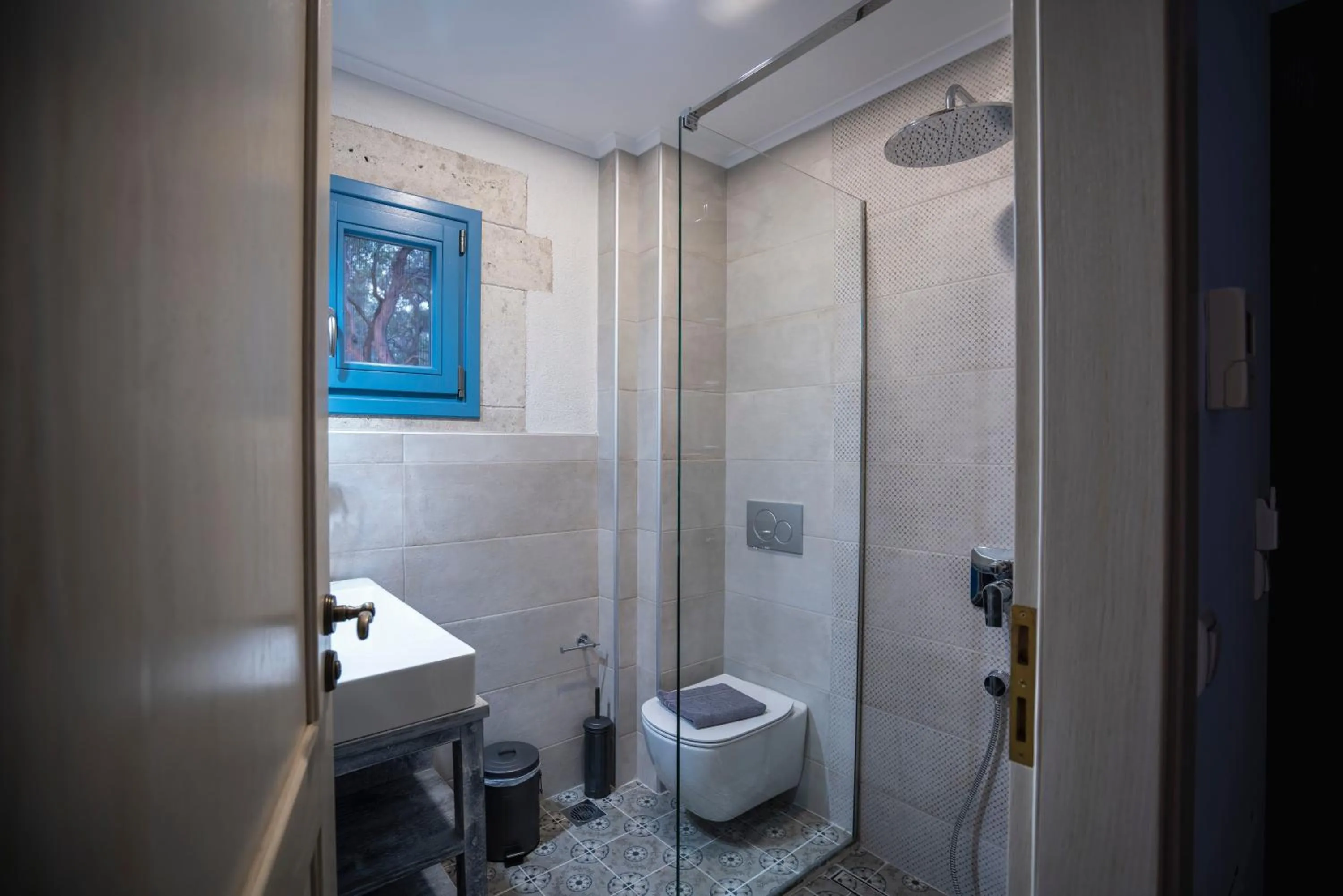 Bathroom in Elysium Living Parga