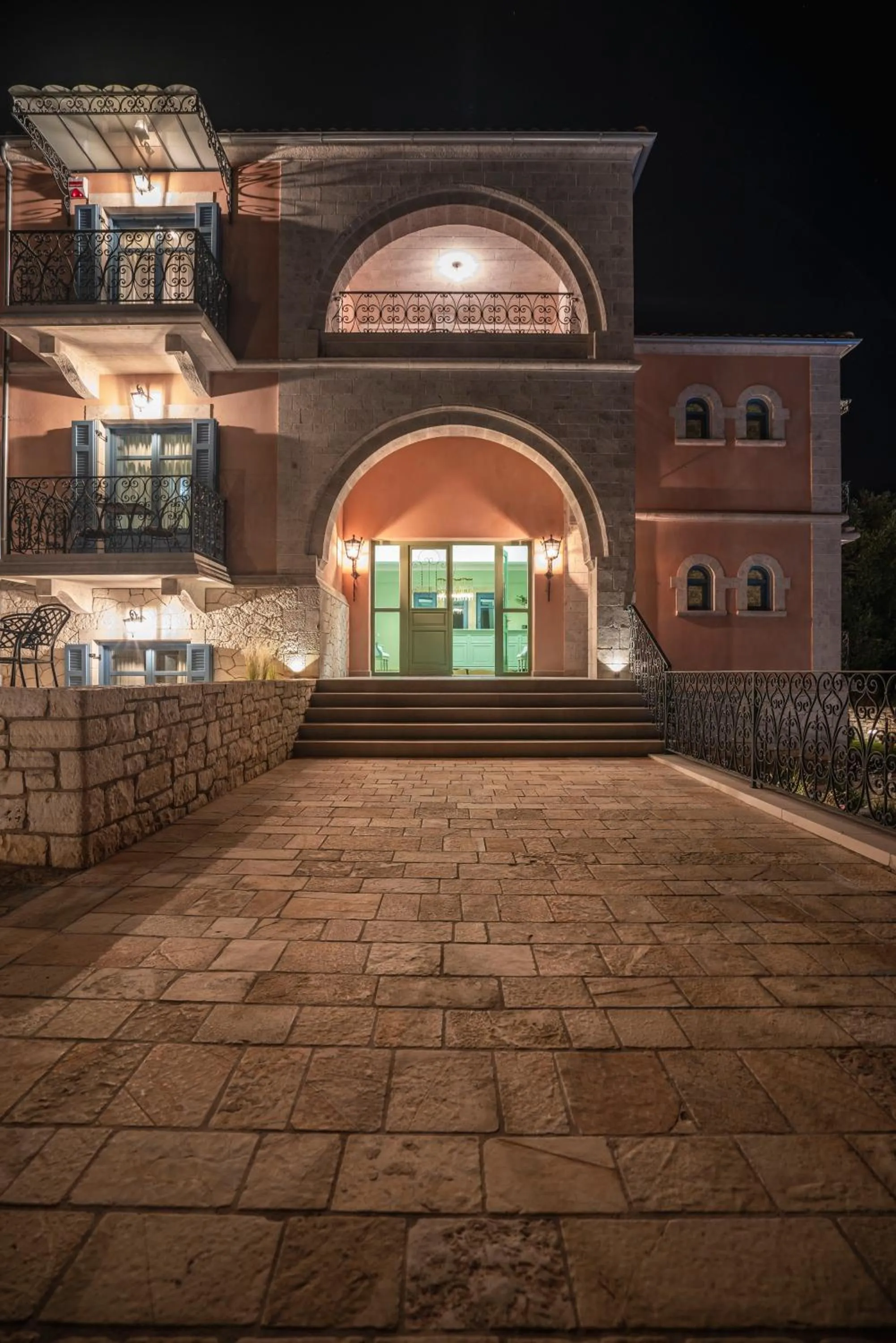 Facade/entrance in Elysium Living Parga