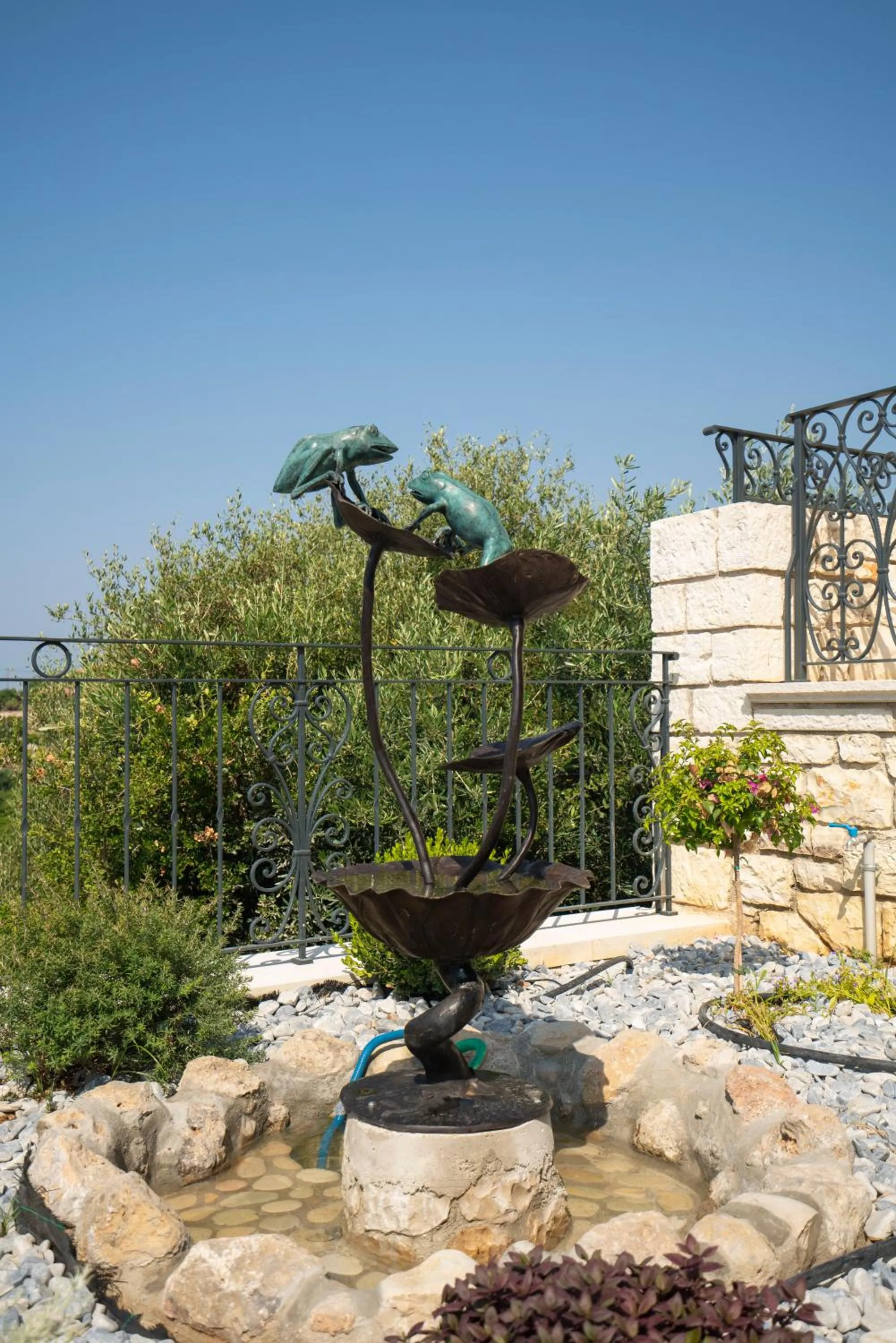 Garden in Elysium Living Parga