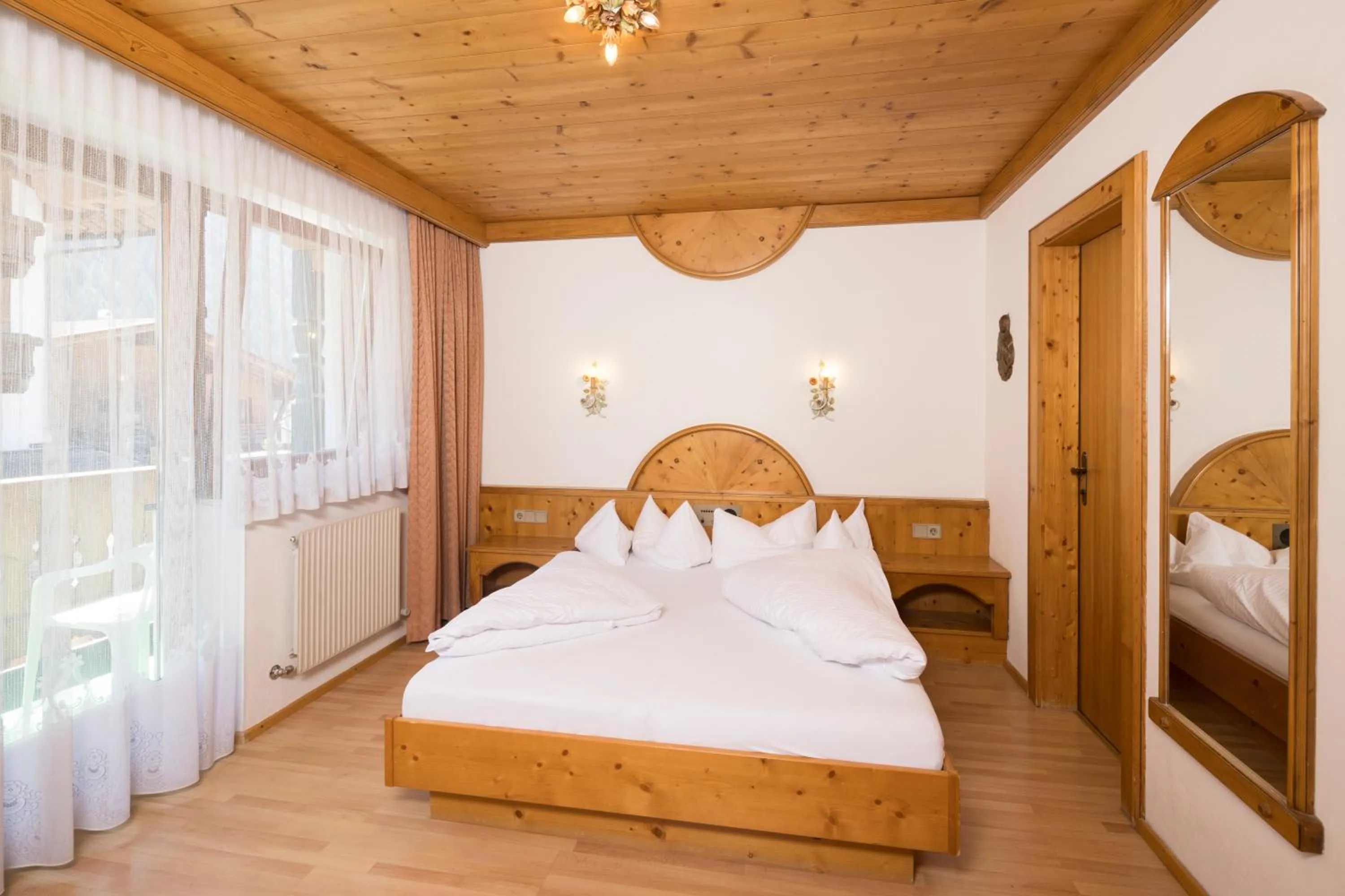 Bed in Hotel Brennerspitz